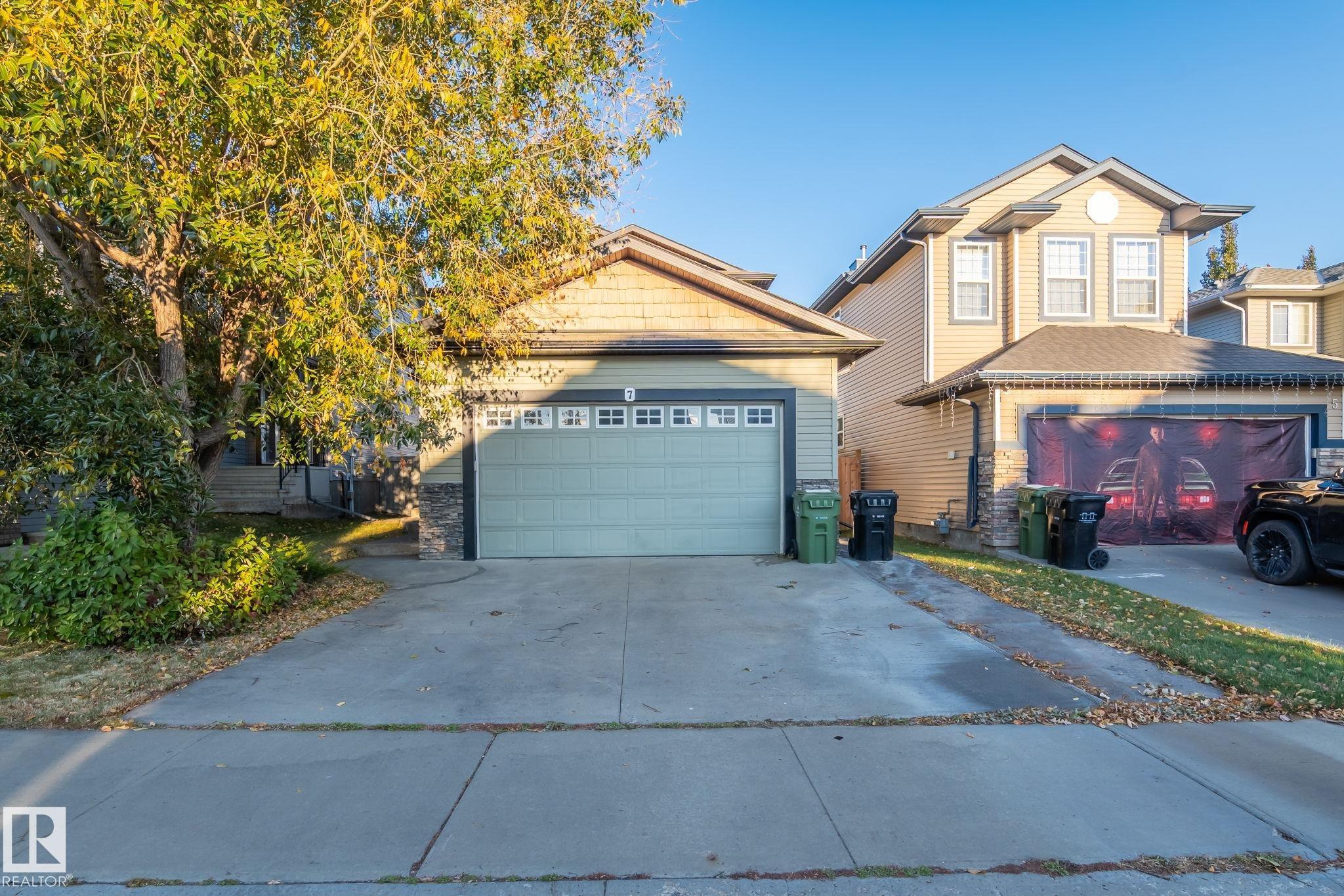 7 Snowbird Cres, Leduc, AB T9E 0H5