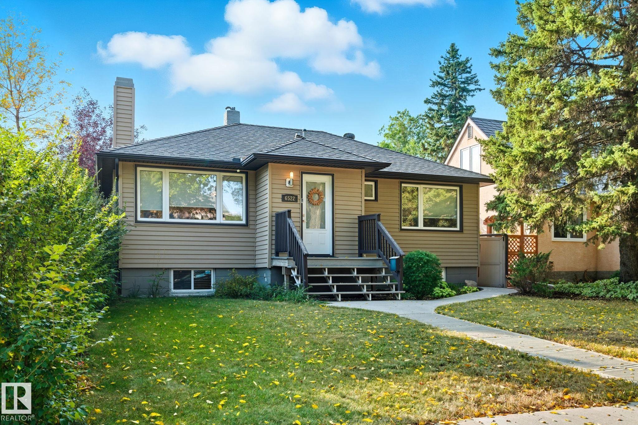 112 St Nw Unit 6522 St #a, Edmonton, AB T6H 4R3