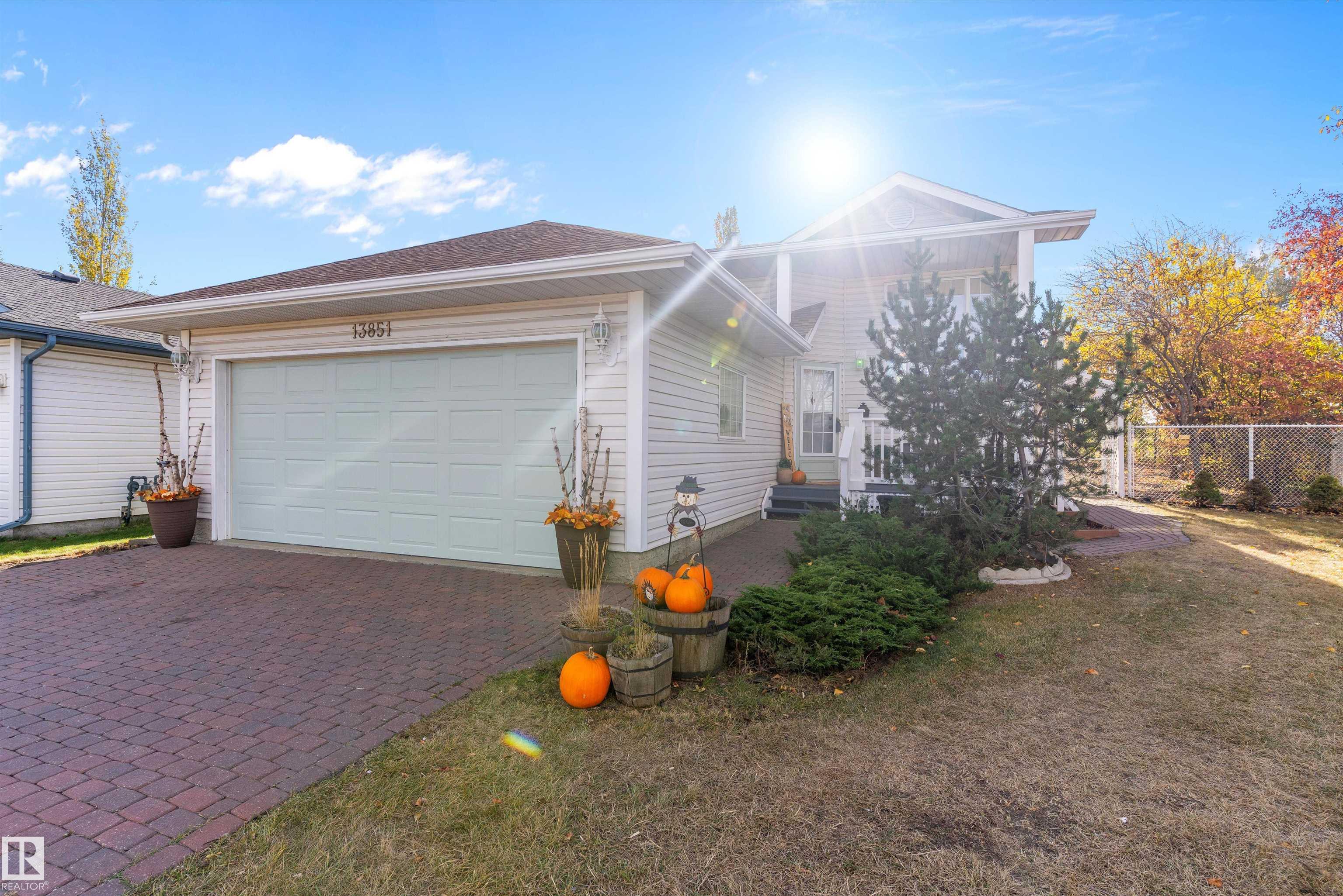 131 Av Nw Unit 13851 Ave, Edmonton, AB T5L 5A6