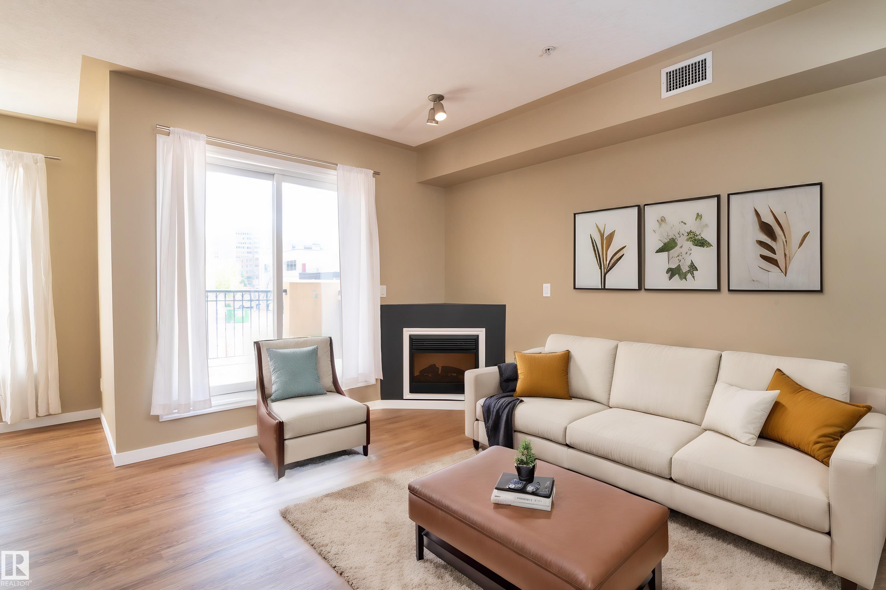 10606 102 Avenue Northwest #201, Edmonton, AB T5J 5E9