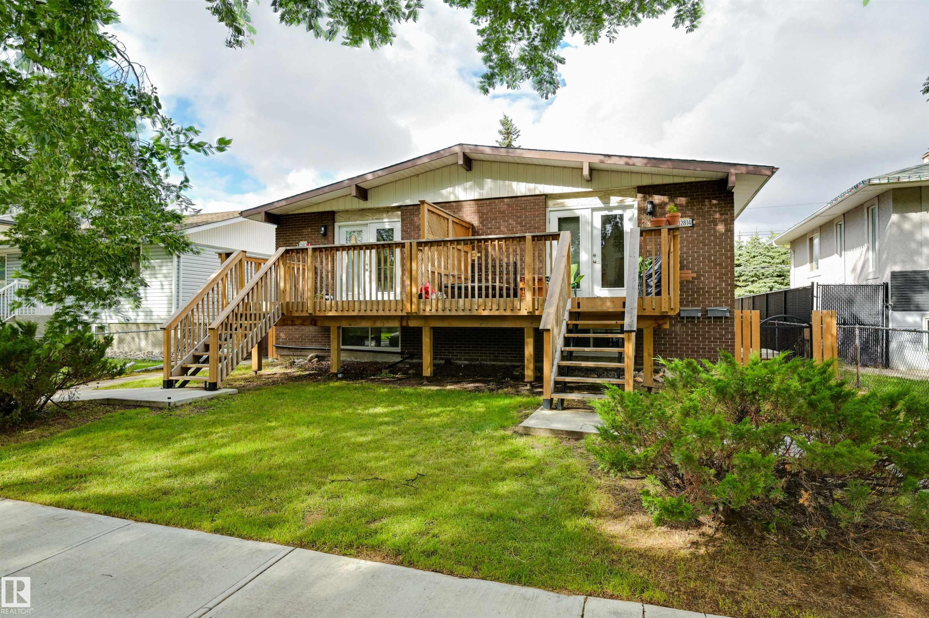 12812 12814 125 St NW, Edmonton, AB T5L 0T9