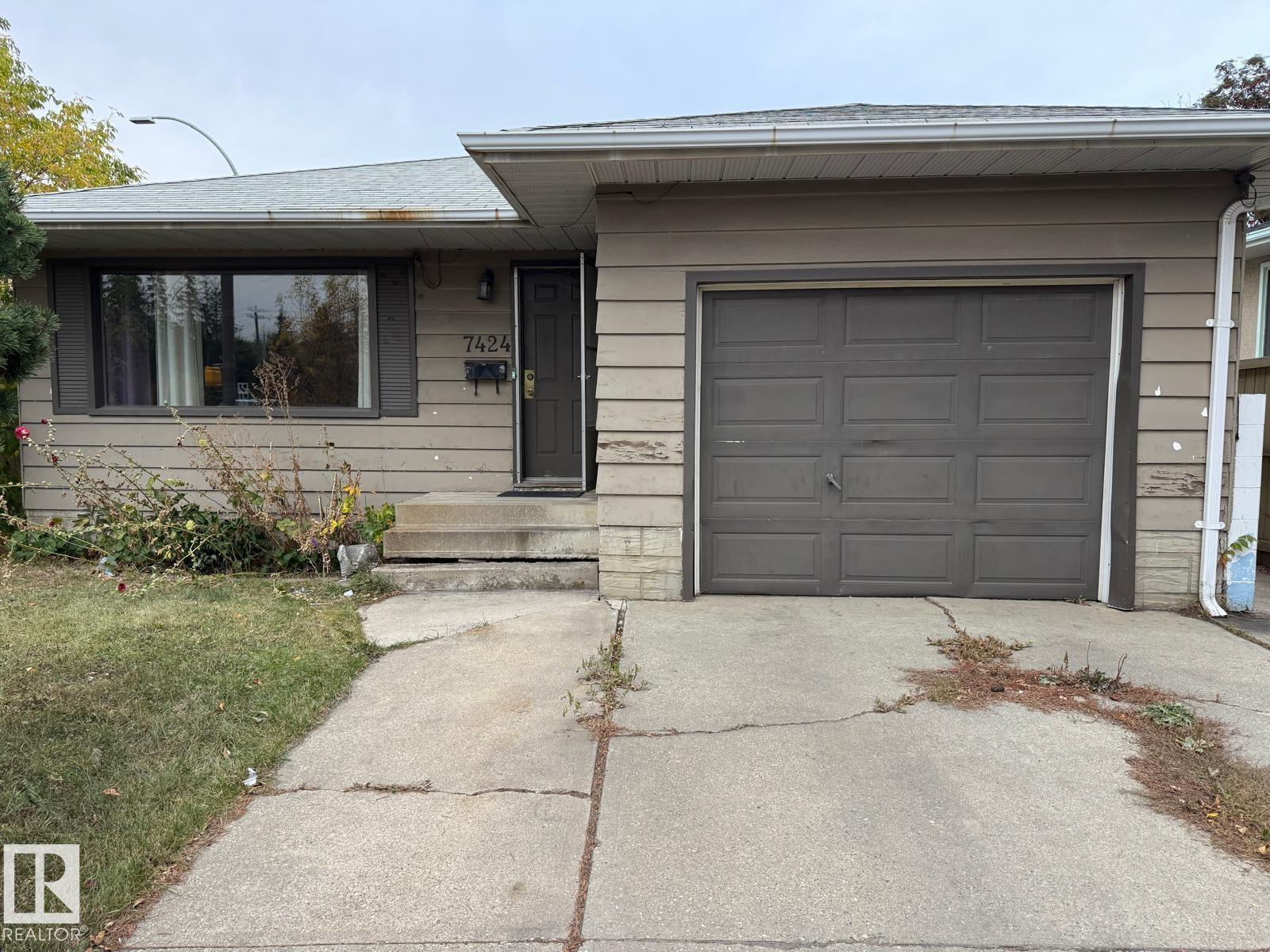 86 Ave Nw Unit 7424, Edmonton, AB T6B 0K7