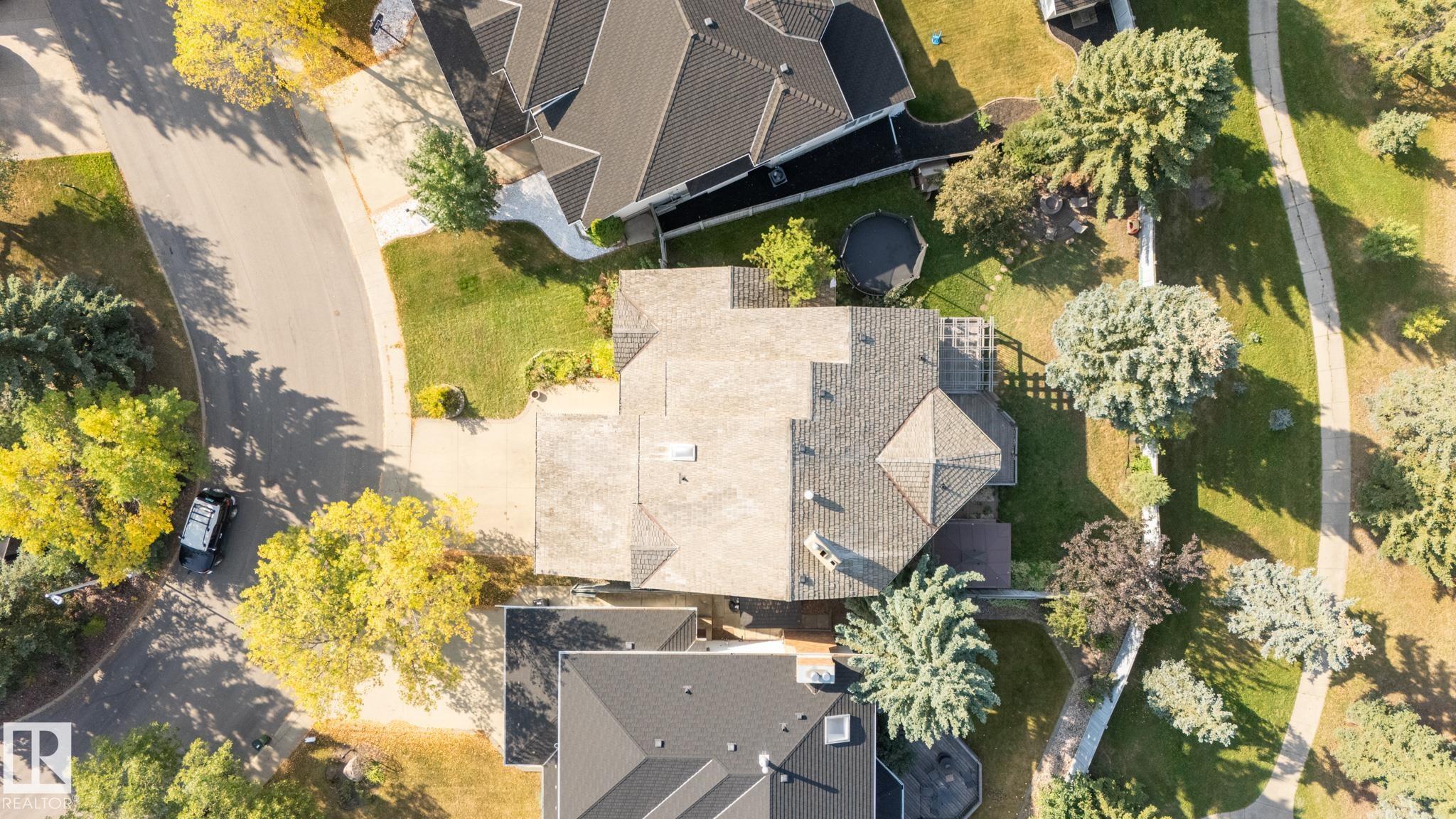 410 Olsen Cl Close NW, Edmonton, AB T6R 1L2
