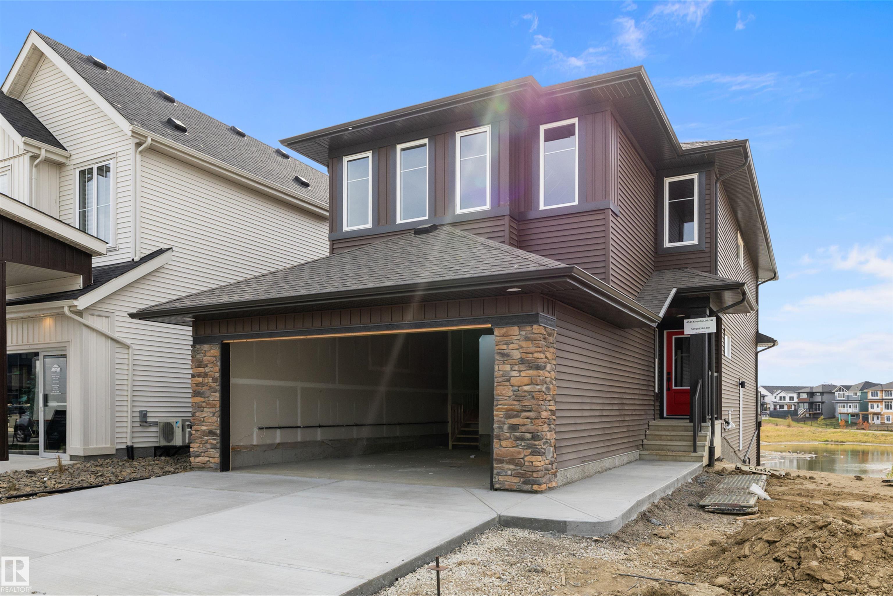 4544 Kinsella Li Link SW, Edmonton, AB T6W 5G4