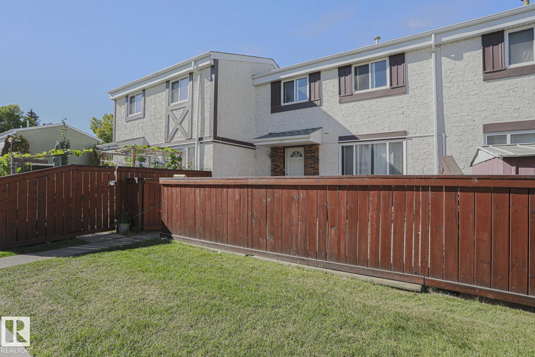 189 Primrose Gd Gdns NW, Edmonton, AB T5T 0R1