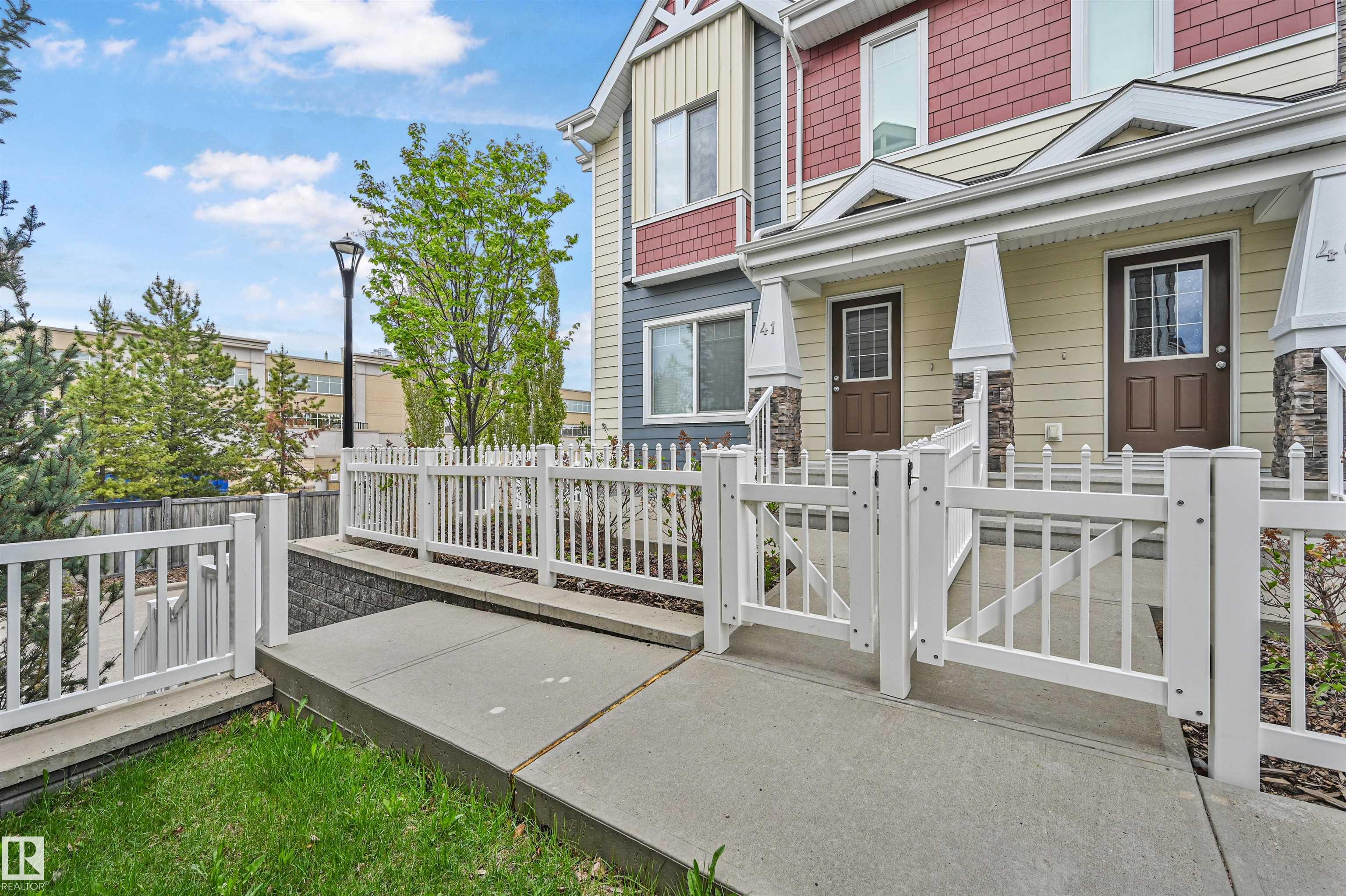 2003 Rabbit Hill Road Northwest #unit 41, Edmonton, AB T6R 0R7