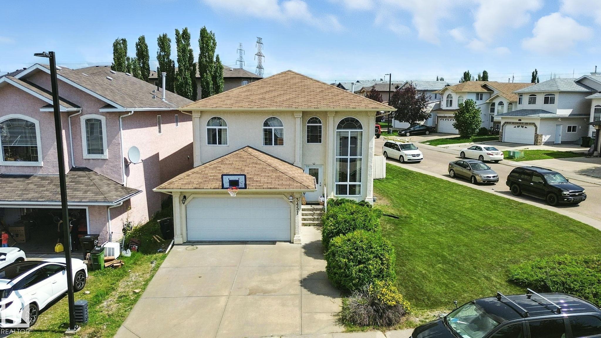 29 St Nw Unit 3451 St, Edmonton, AB T6T 1Y7