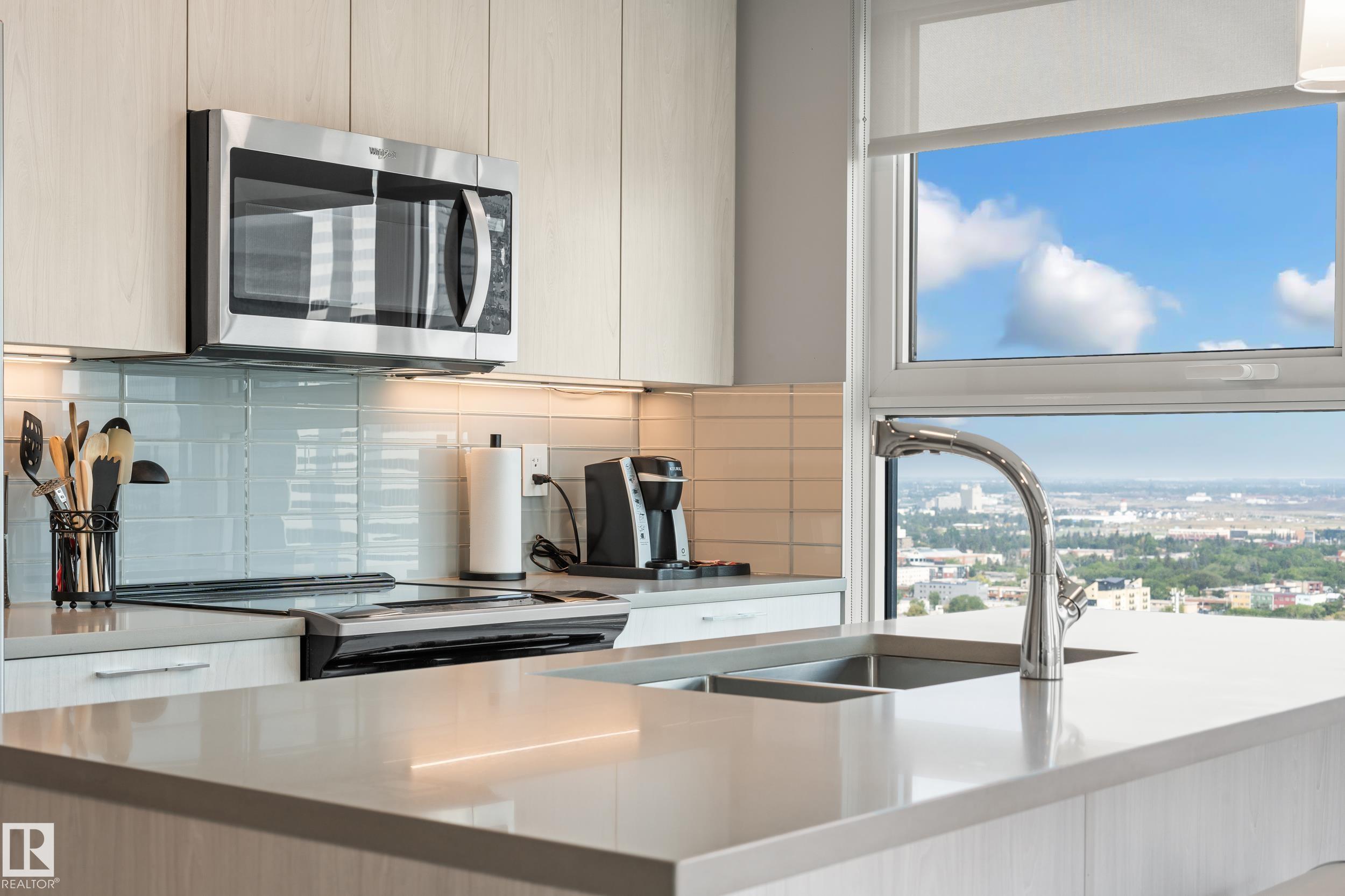 10180 103 Street Northwest #2303, Edmonton, AB T5J 0L1