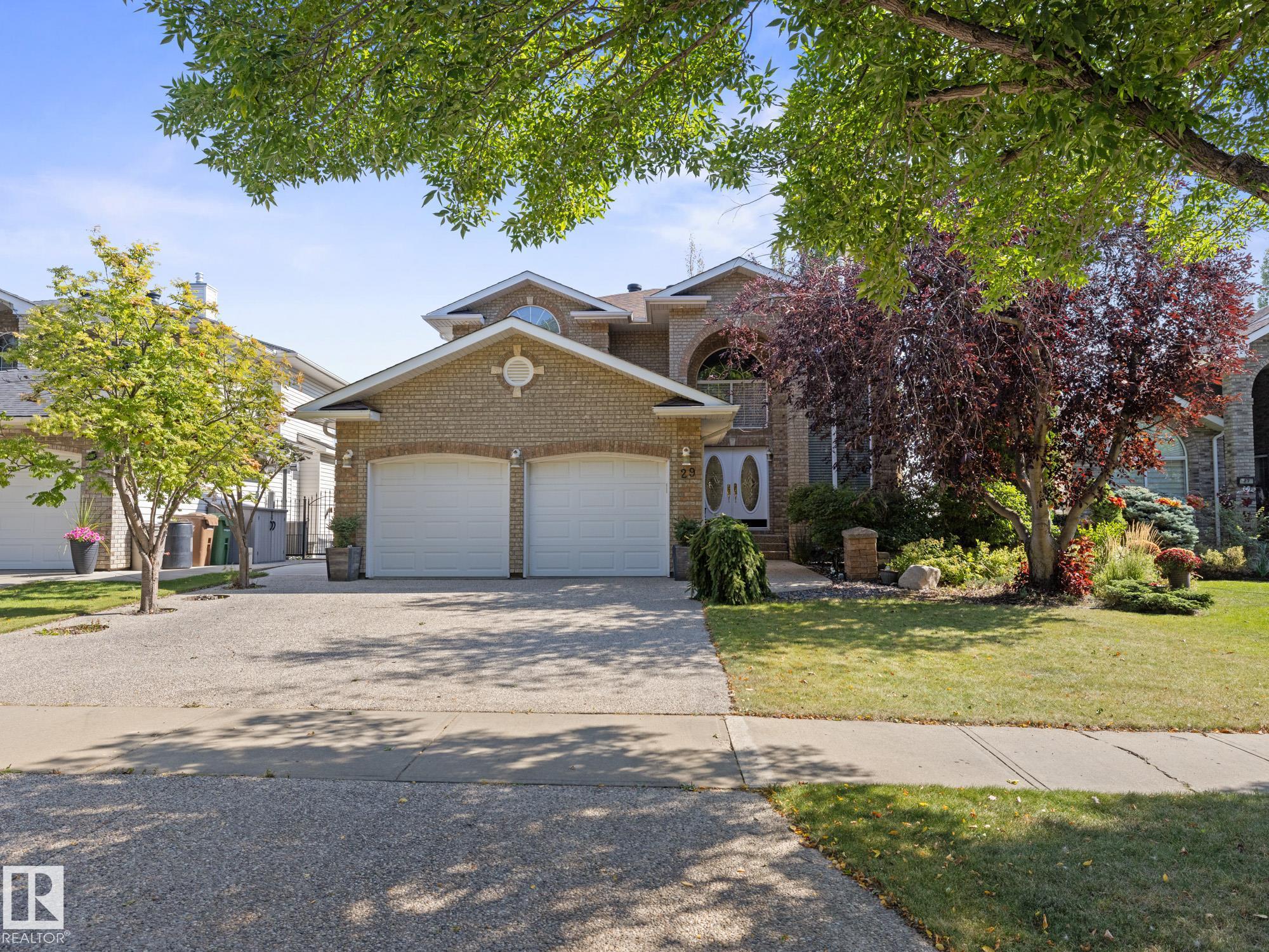 29 Oakdale Pl, St. Albert, AB T8N 6L7
