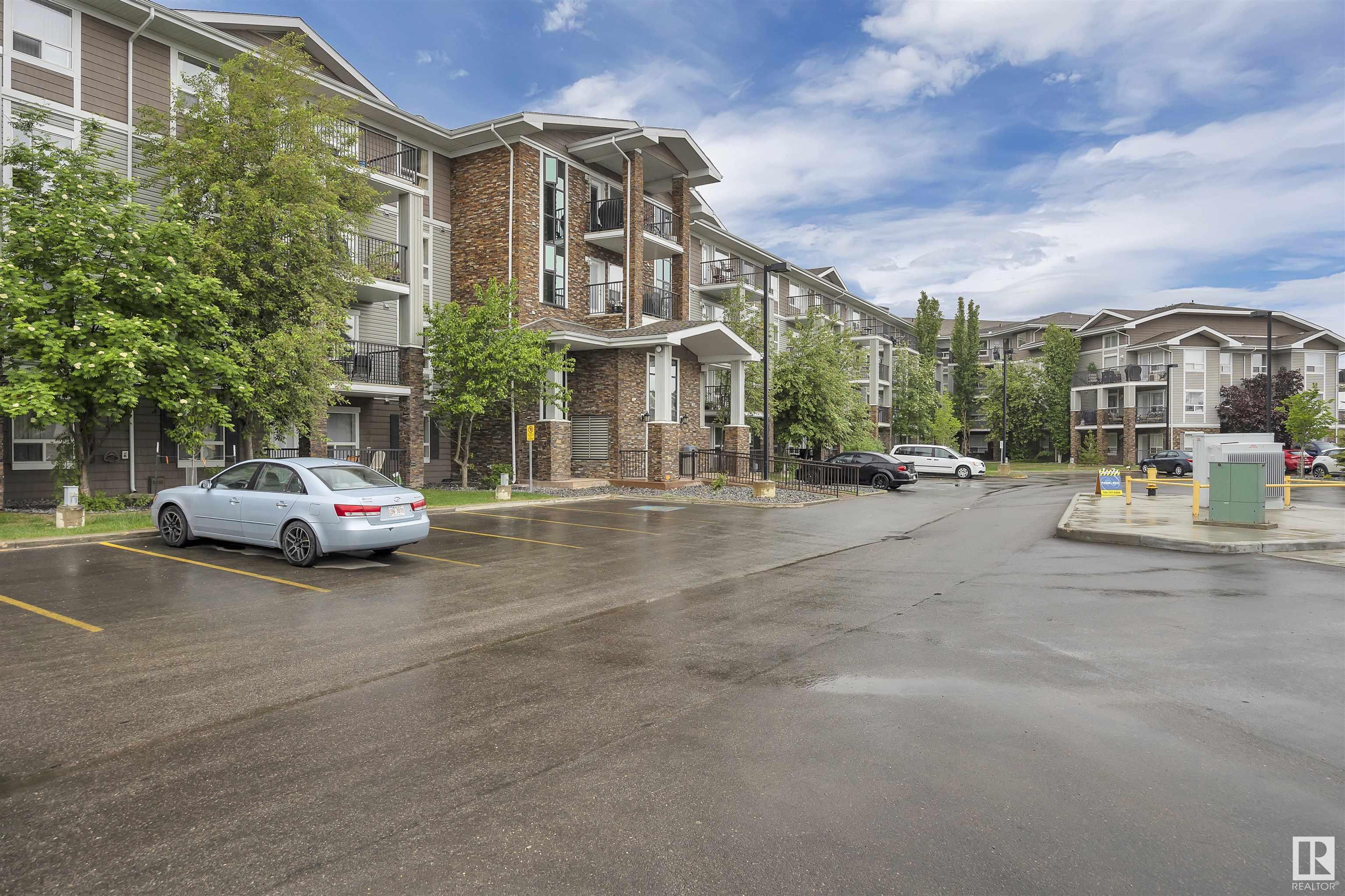 , Edmonton, AB T6J 7C8 | MLS # | Houseful