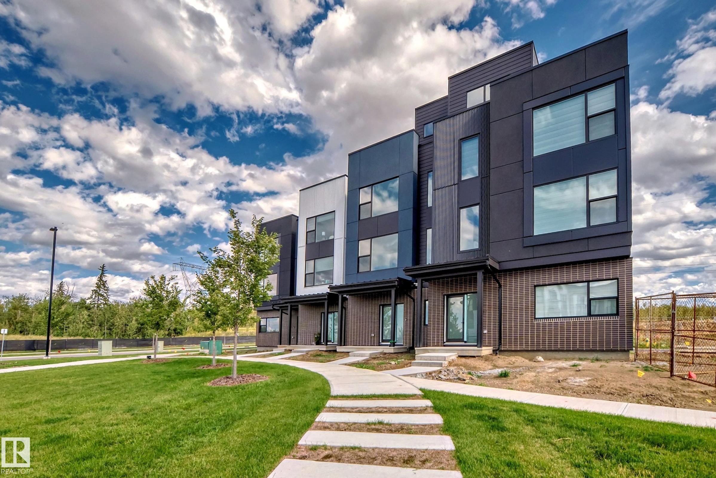 5 Rondeau Drive #68, St. Albert, AB T8N 7X8