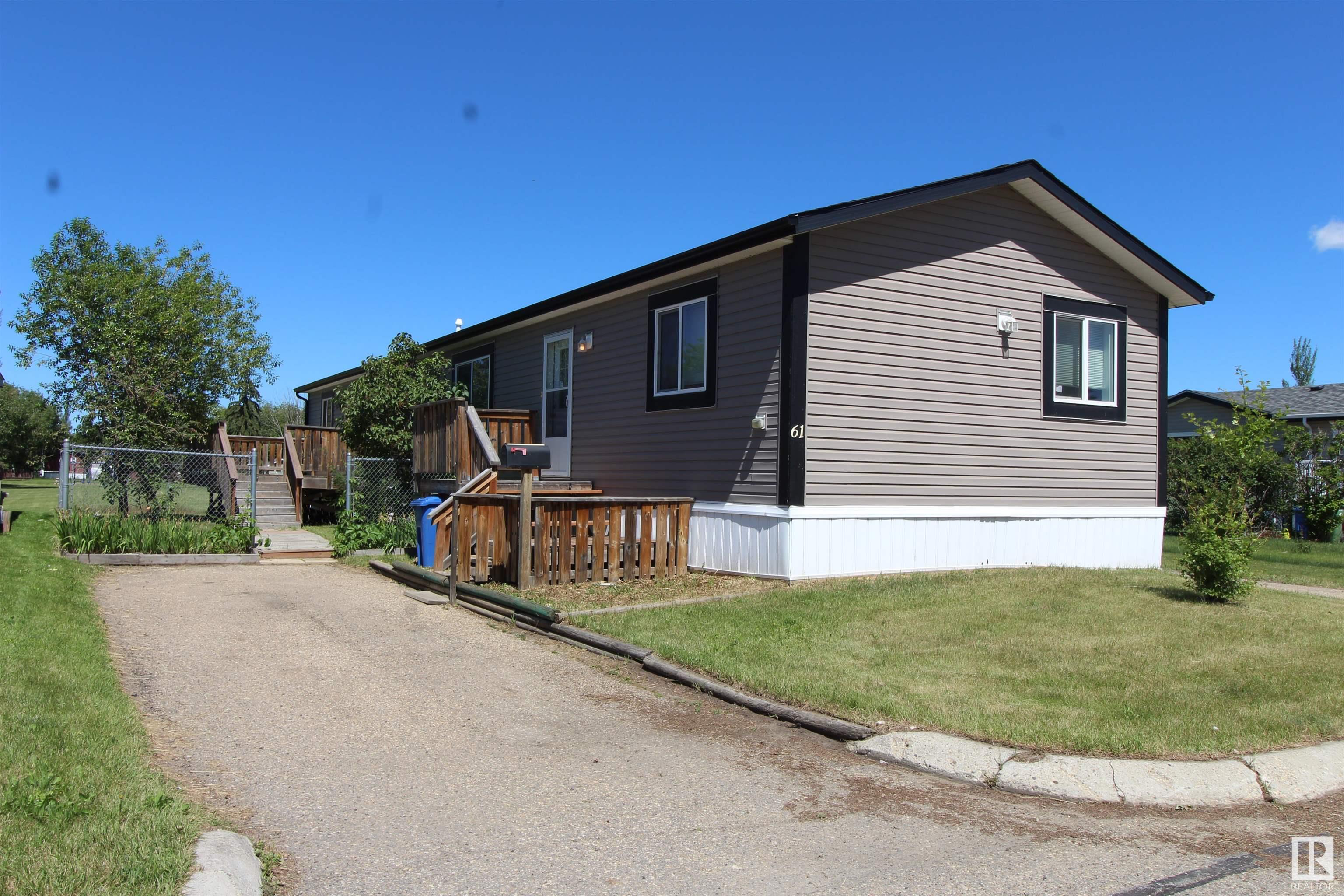 4202 45 Unit 61, Wetaskiwin, AB T9A 2L3