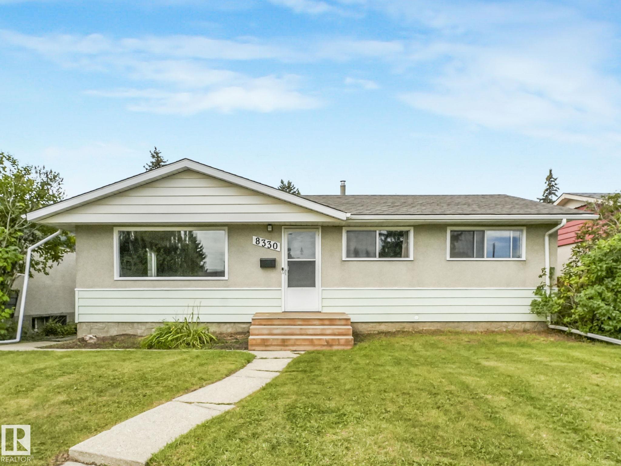 164 St Nw Unit 8330 St, Edmonton, AB T5R 2P8