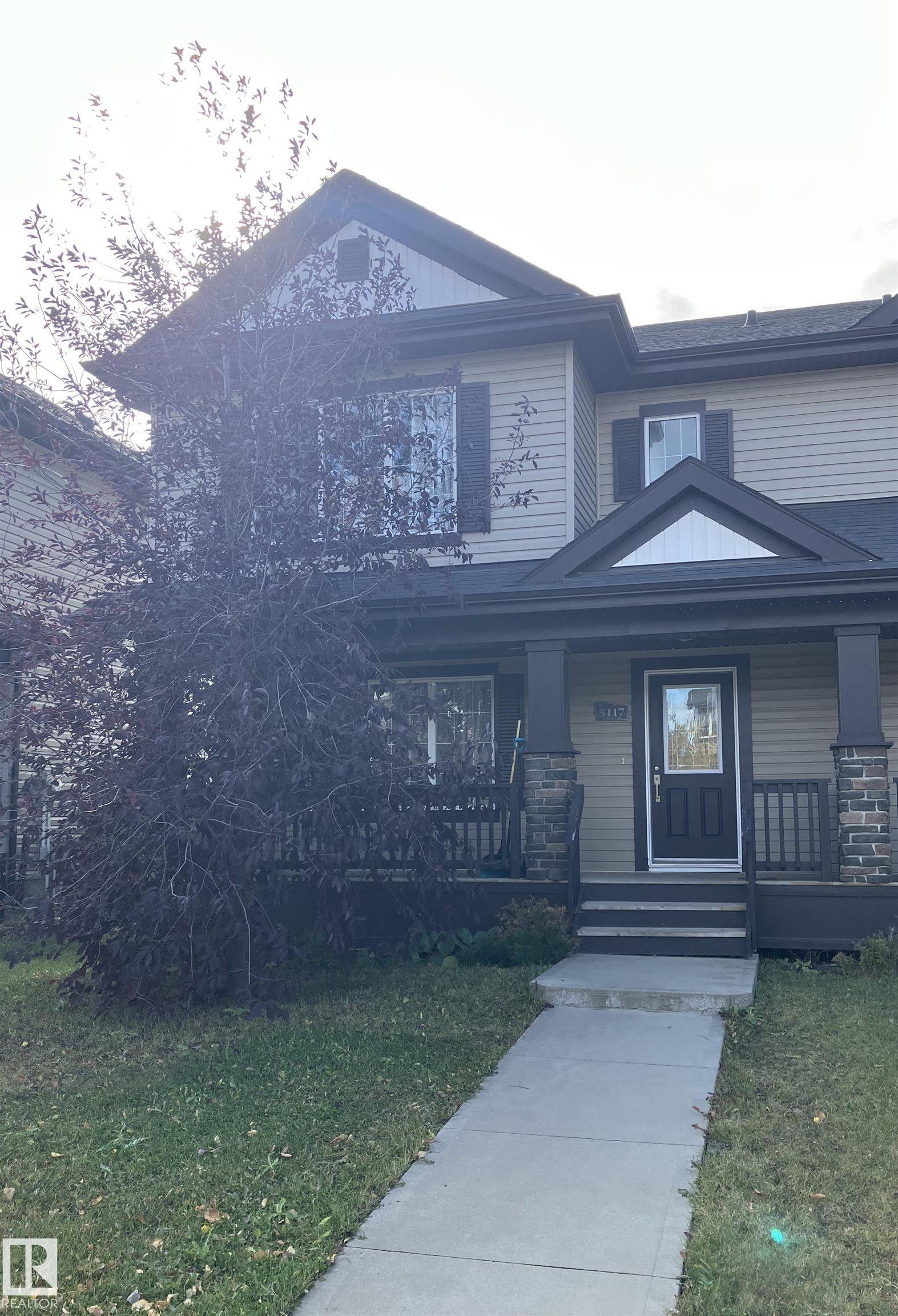 5117 Godson Close NW, Edmonton, AB T5T 4P7