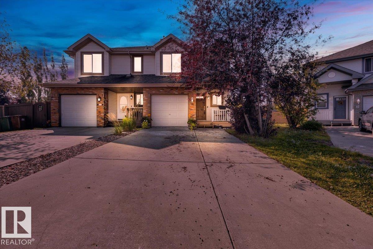16 Noah Cl Close, St. Albert, AB T8N 7M2