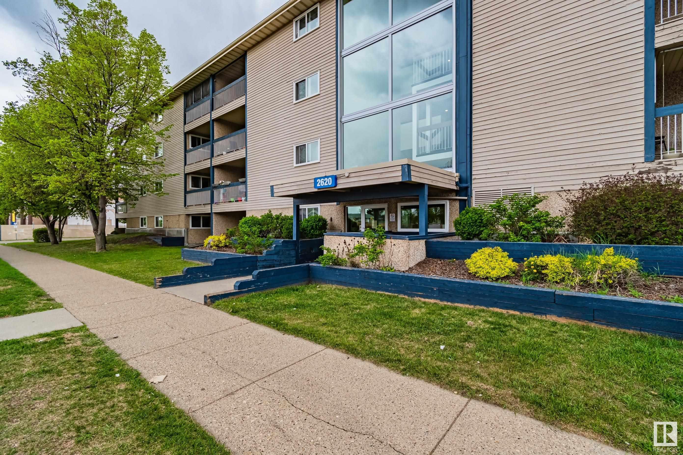 2620 Mill Woods Road East #304, Edmonton, AB T6L 5K6