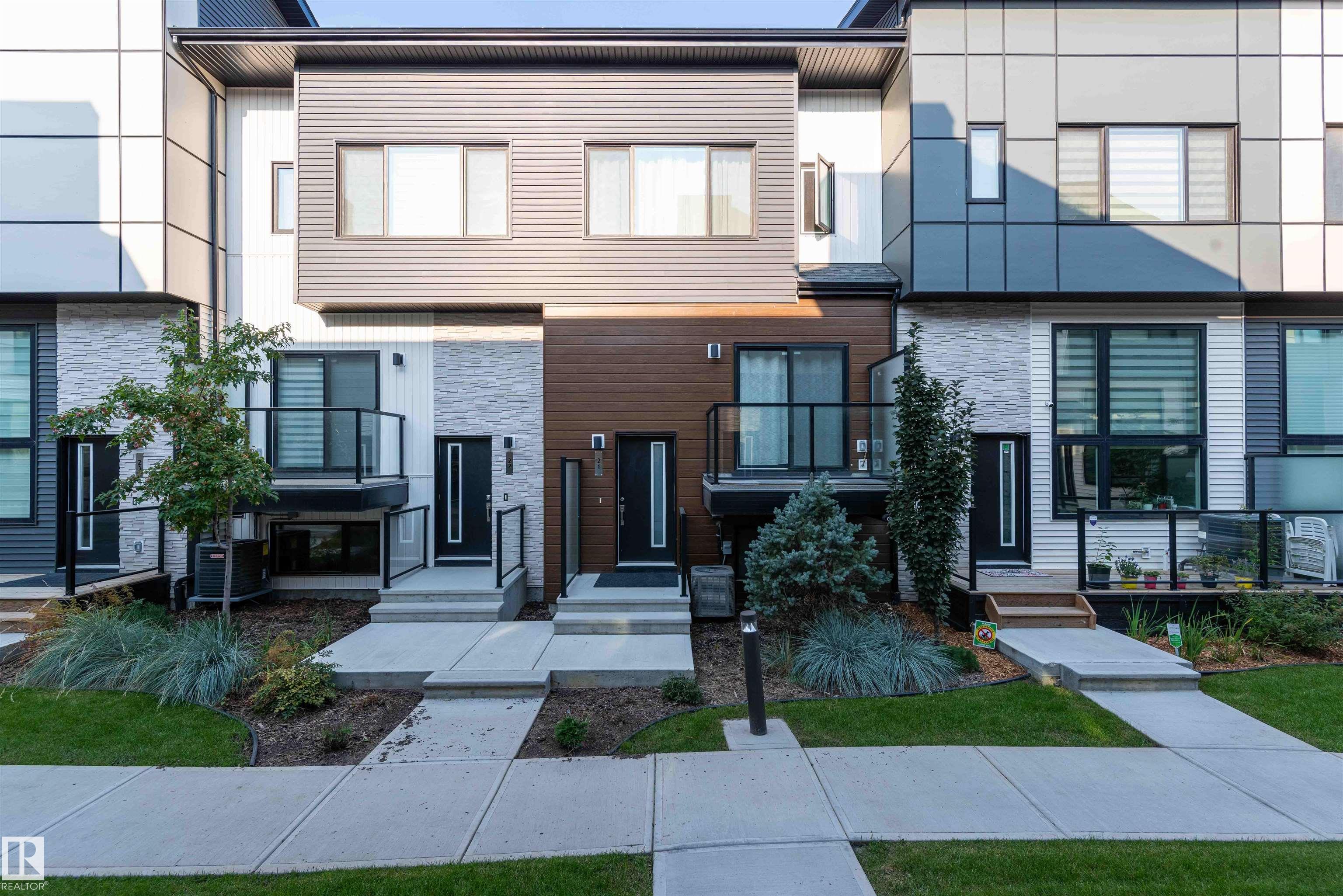 1729 Keene Crescent Southwest #21, Edmonton, AB T6W 4B6