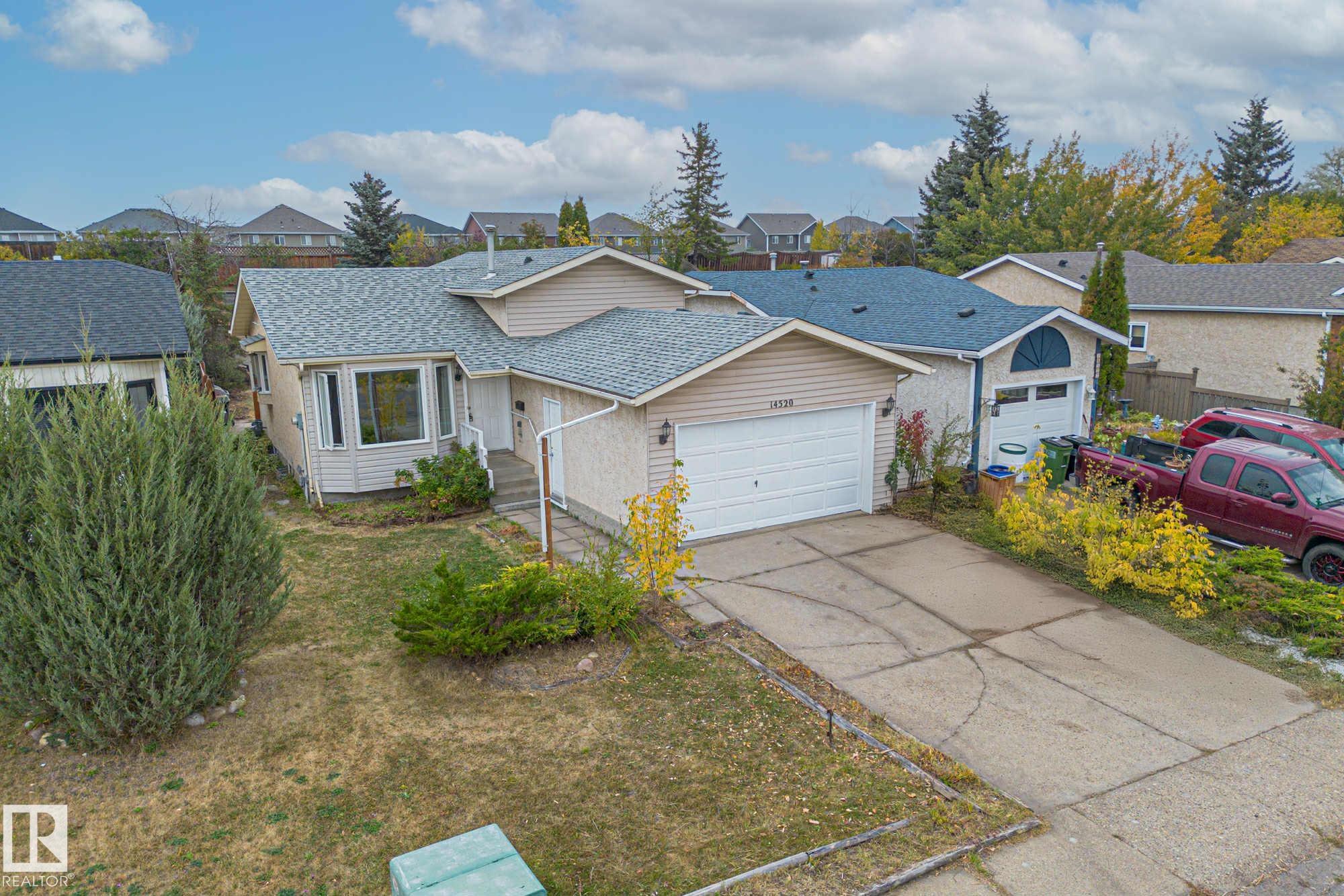 37 St Nw Unit 14520 St, Edmonton, AB T5Y 2K2