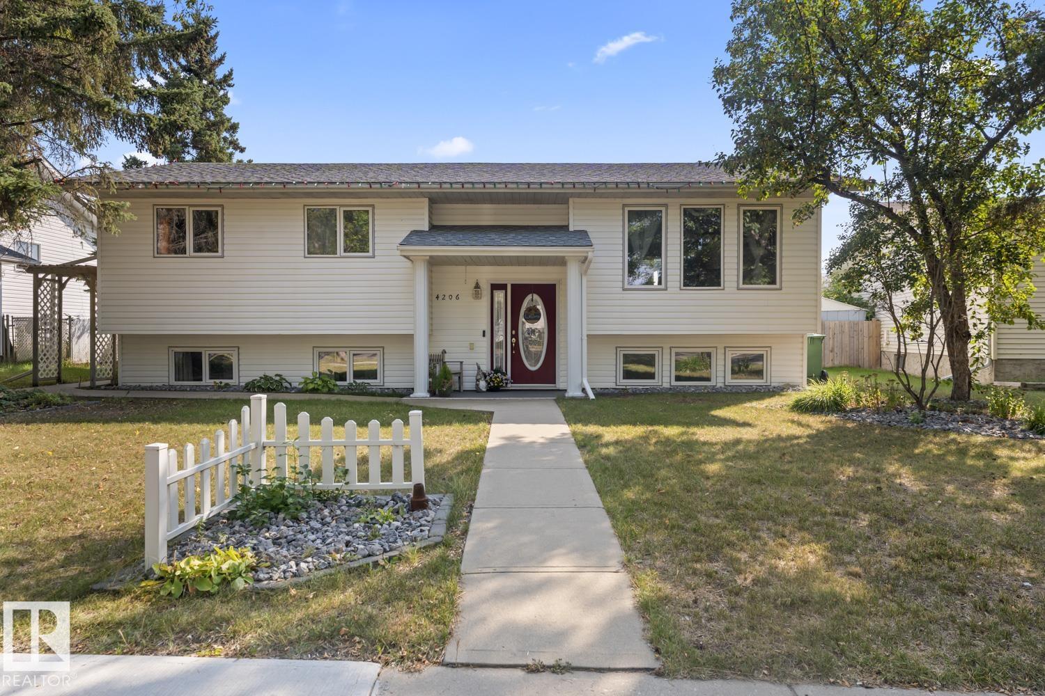 43 Av Unit 4206 Ave, Bonnyville, AB T9N 1R7