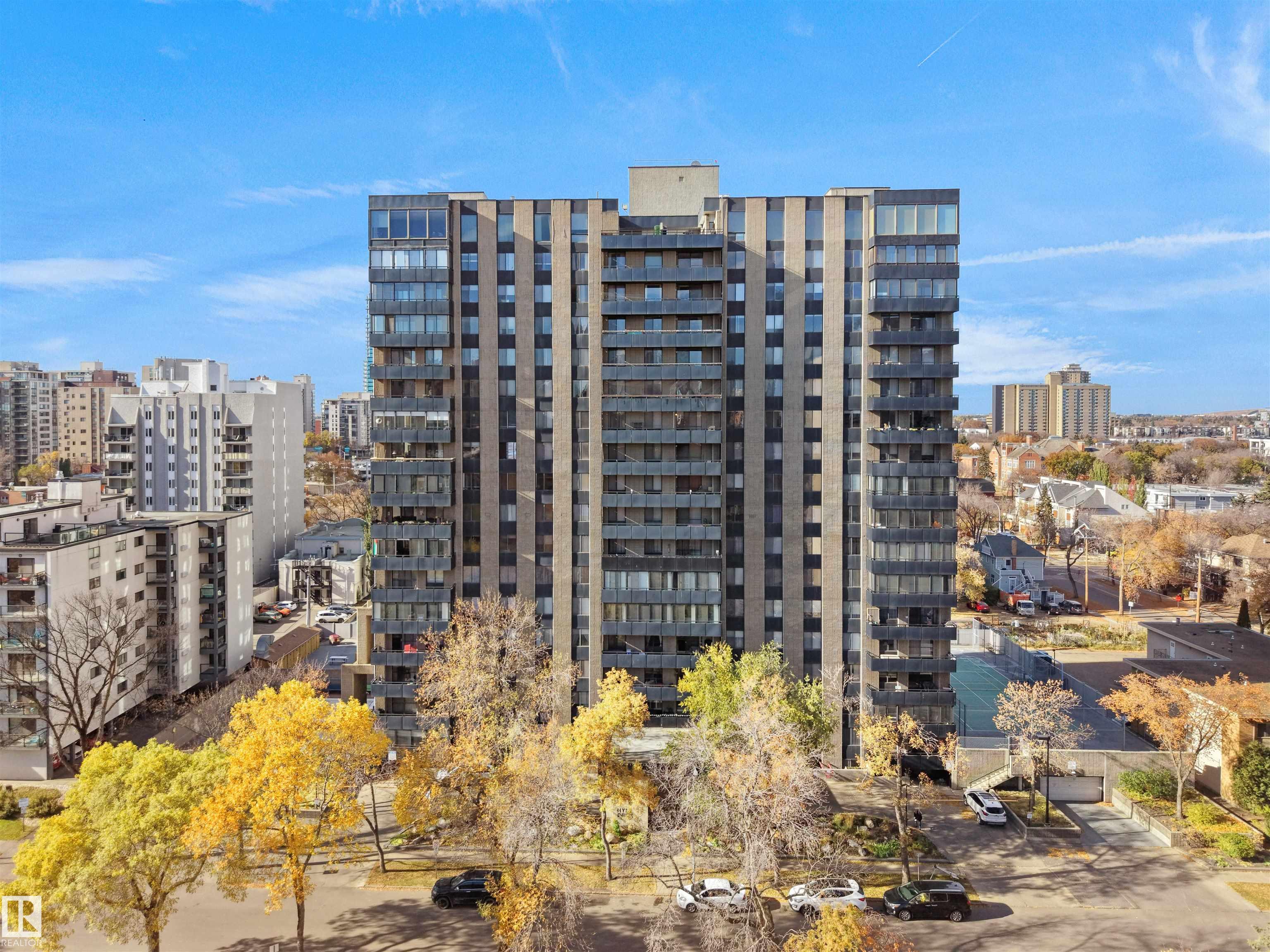 10160 115 Street Northwest #201, Edmonton, AB T5K 1T6