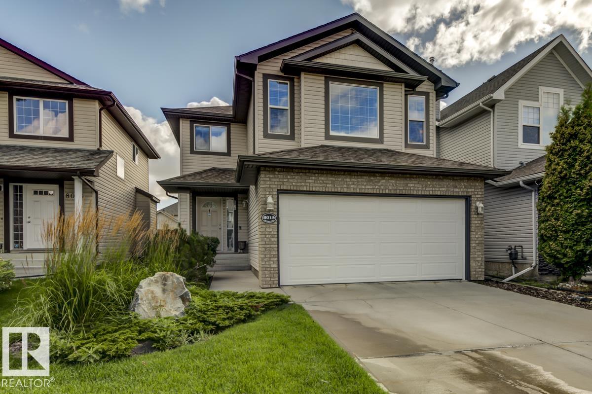 8015 Shaske Dr NW, Edmonton, AB T6R 3V9