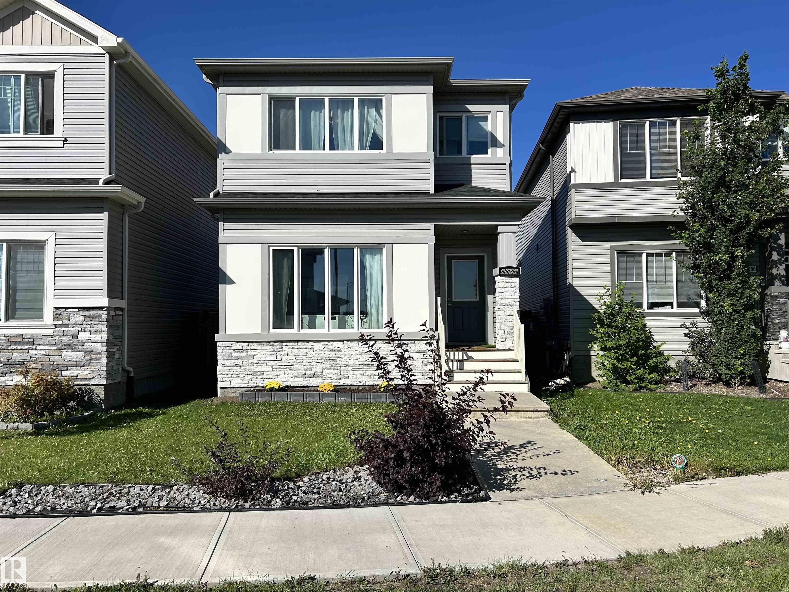 206 St Nw Unit 9876 St, Edmonton, AB T5T 7L5