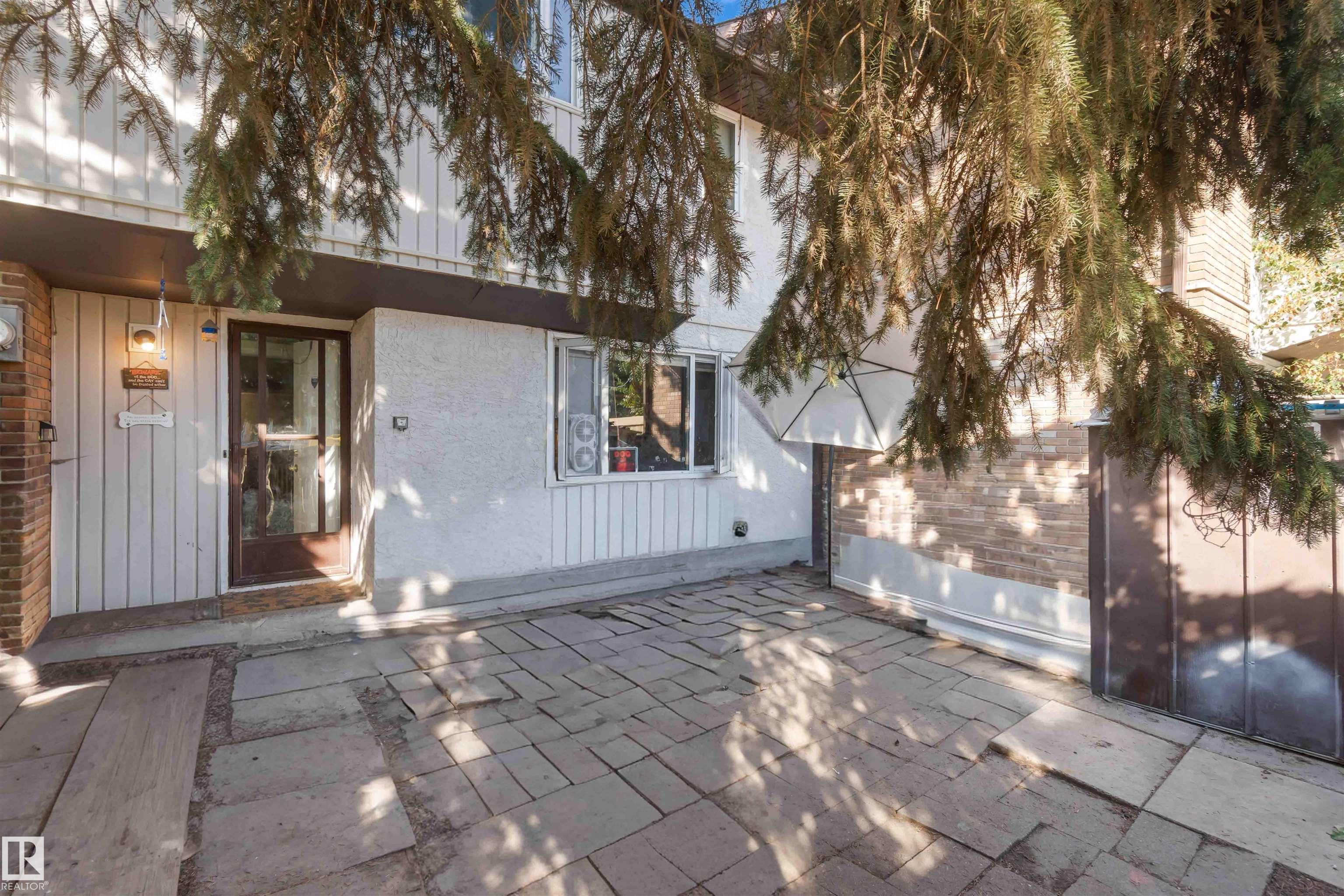14205 82 Street Northwest #unit 15, Edmonton, AB T5E 2V7