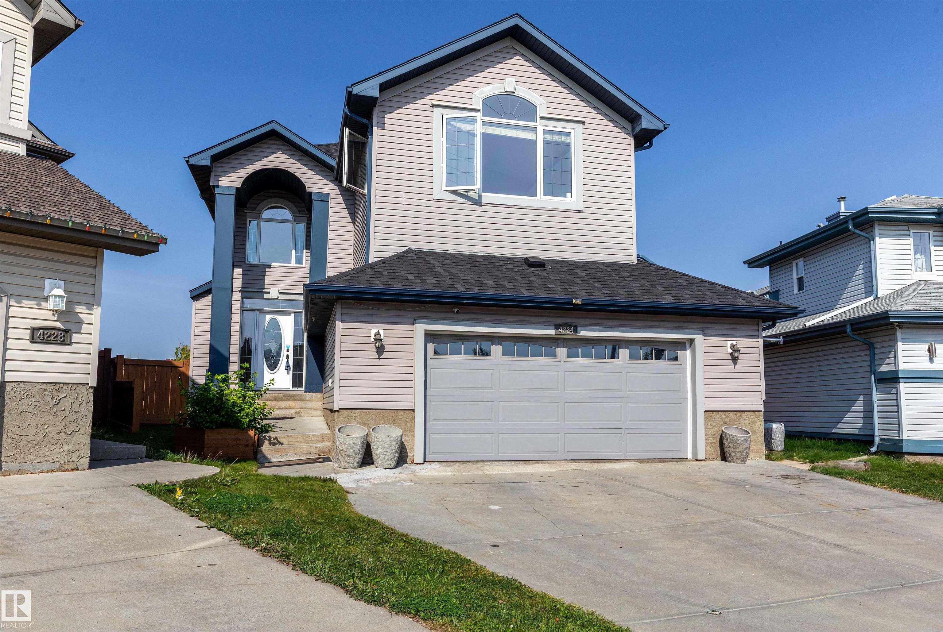 157 Av Nw Unit 4224, Edmonton, AB T5Y 0C9