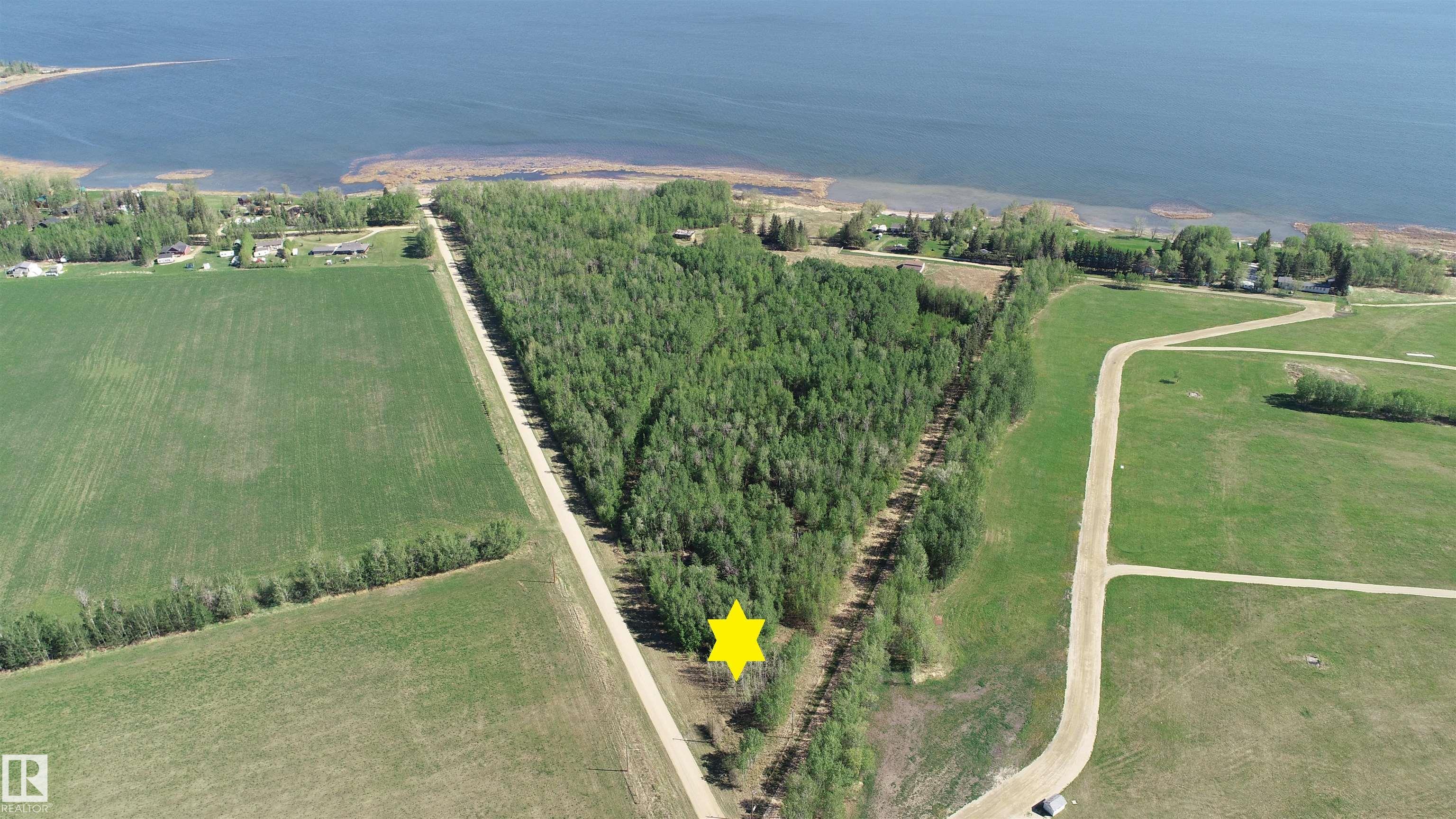 54411 Rge Rd 40 Unit 400, Alberta Beach, AB T0E 0A0