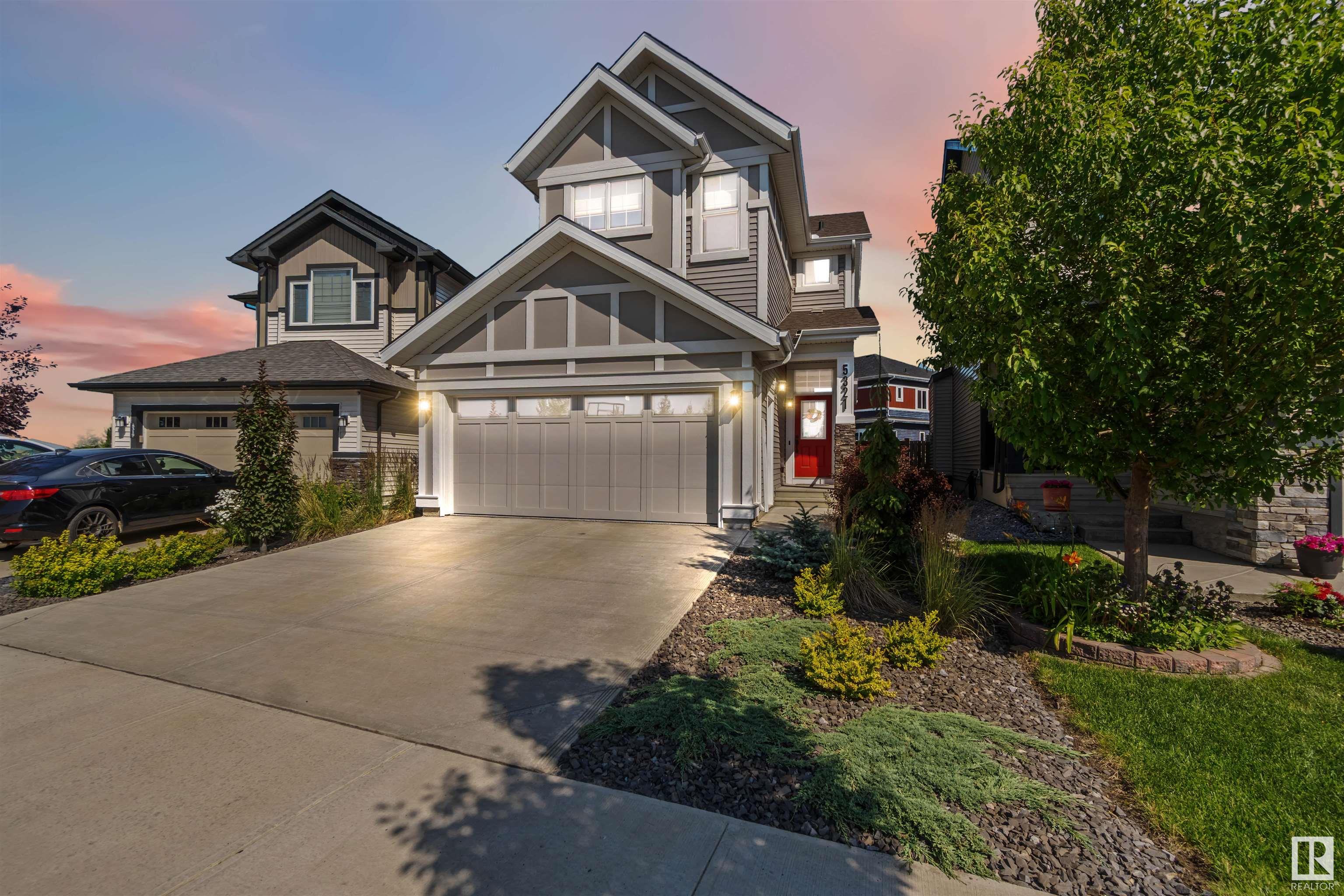 5321 Schonsee Dr NW, Edmonton, AB T5Z 0M5