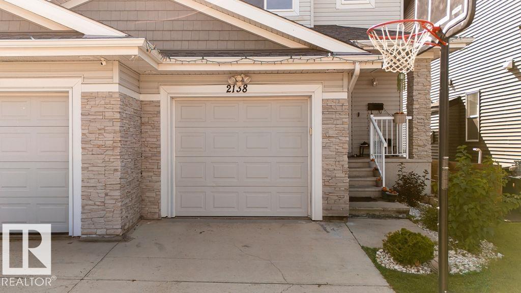 52 St Sw Unit 2138 St #a, Edmonton, AB T6X 1X4