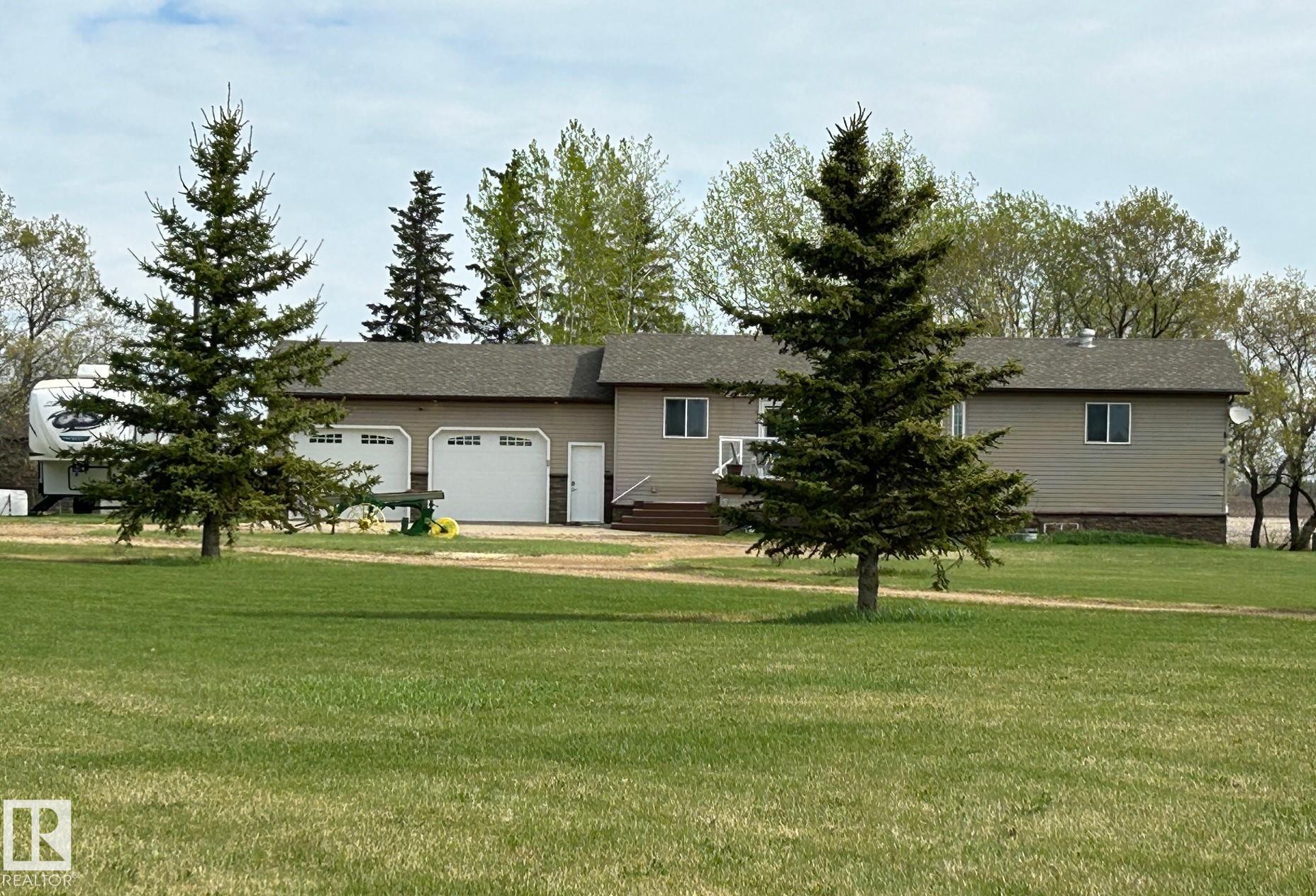 61101 Rge Rd 261, Rural Westlock County, AB T7P 2P4
