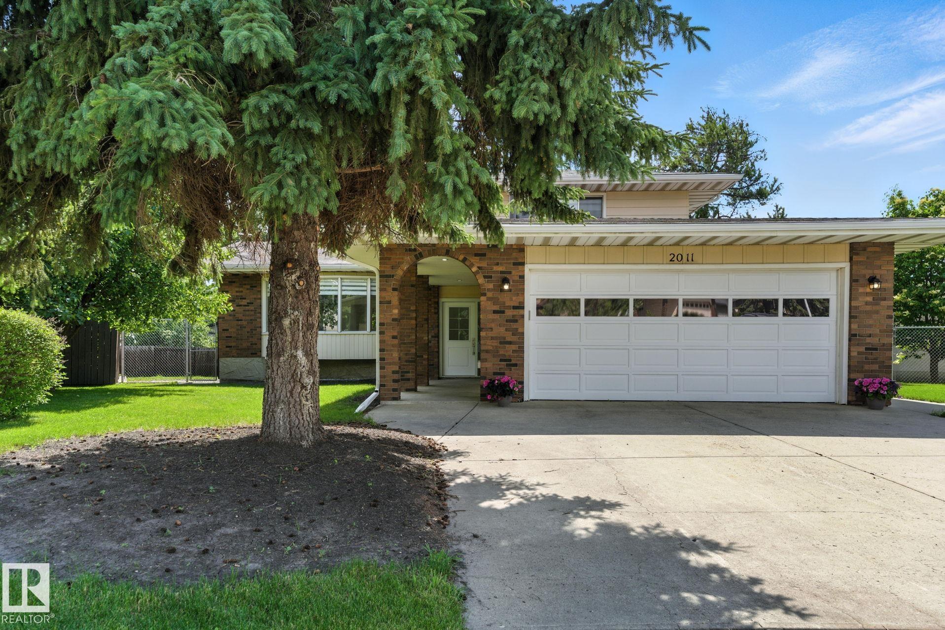 89 St Nw Unit 2011 St, Edmonton, AB T6K 2A2