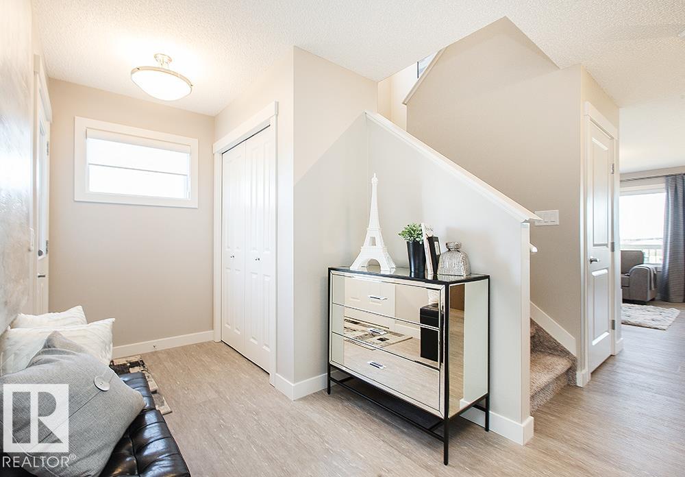 175 Savoy Cr Cres, Sherwood Park, AB T8H 1A8