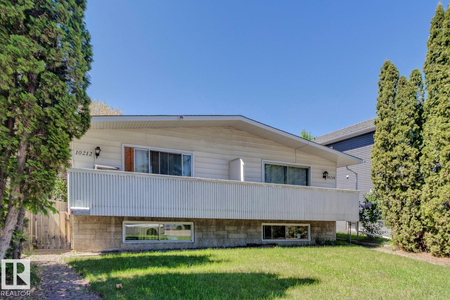 10212-10214 79 St NW, Edmonton, AB T6A 3G5