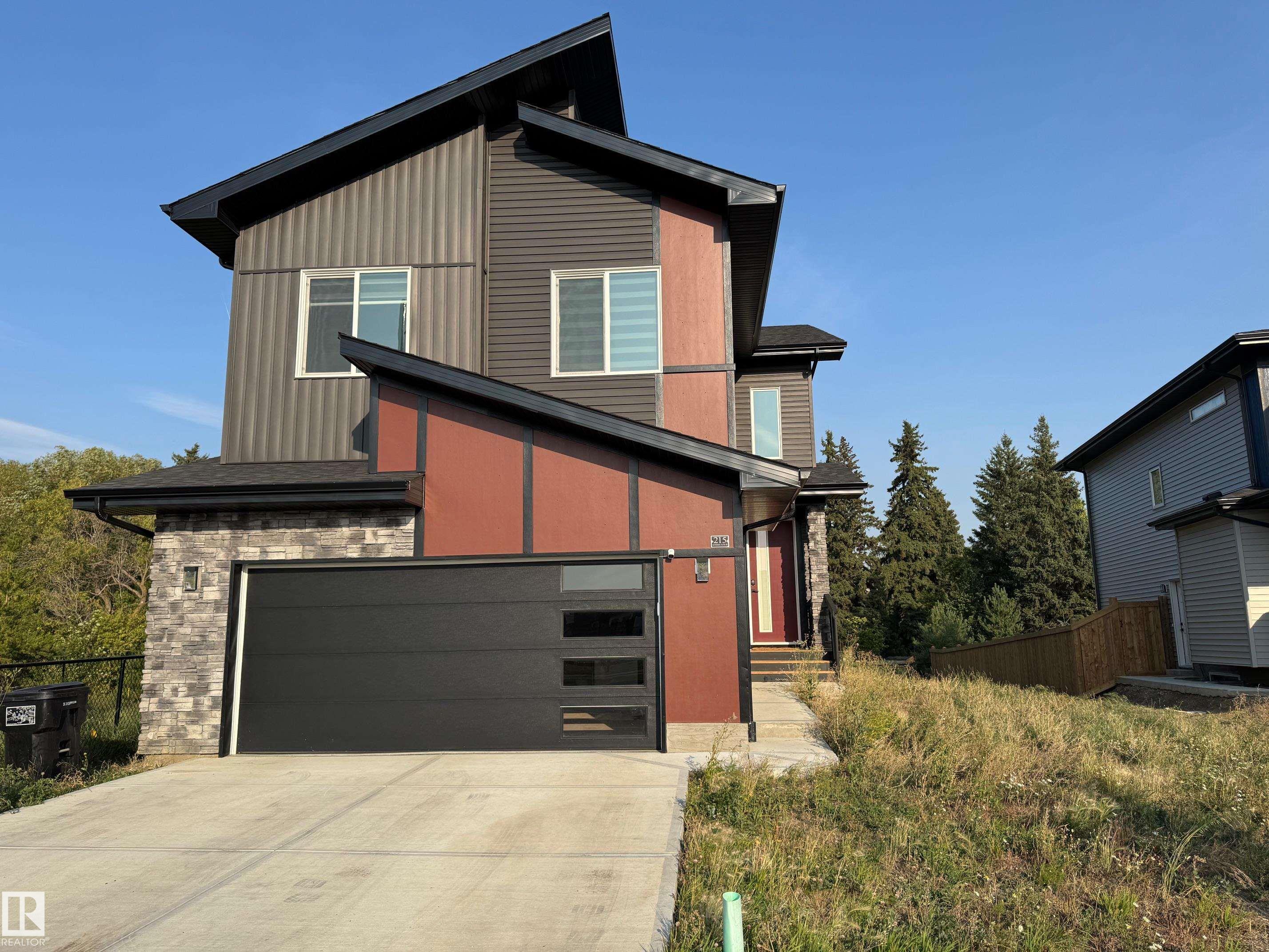215 Glenridding Ravine Rd SW, Edmonton, AB T6W 5C2