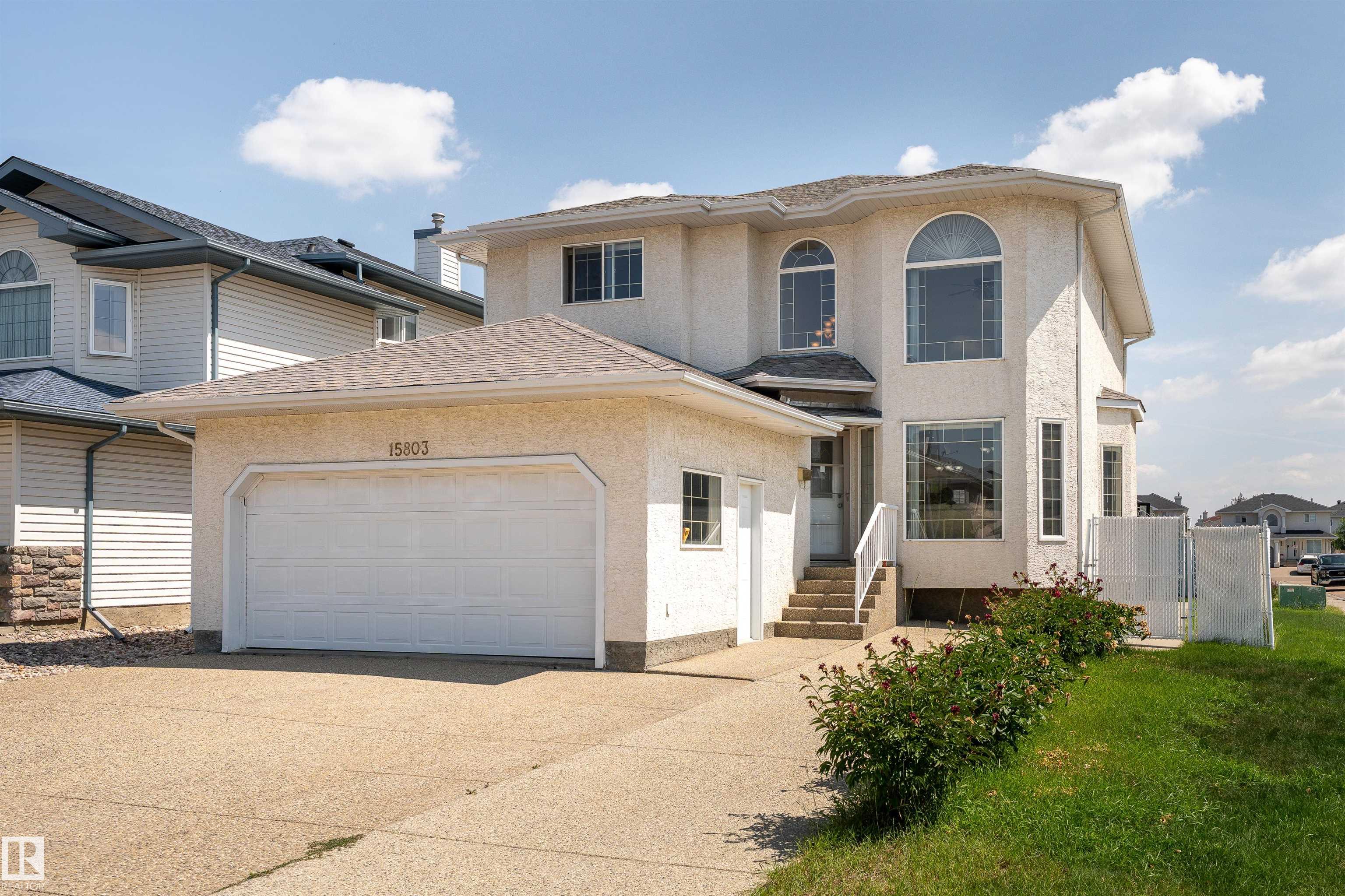 91 St Nw Unit 15803 St, Edmonton, AB T5Z 3G3