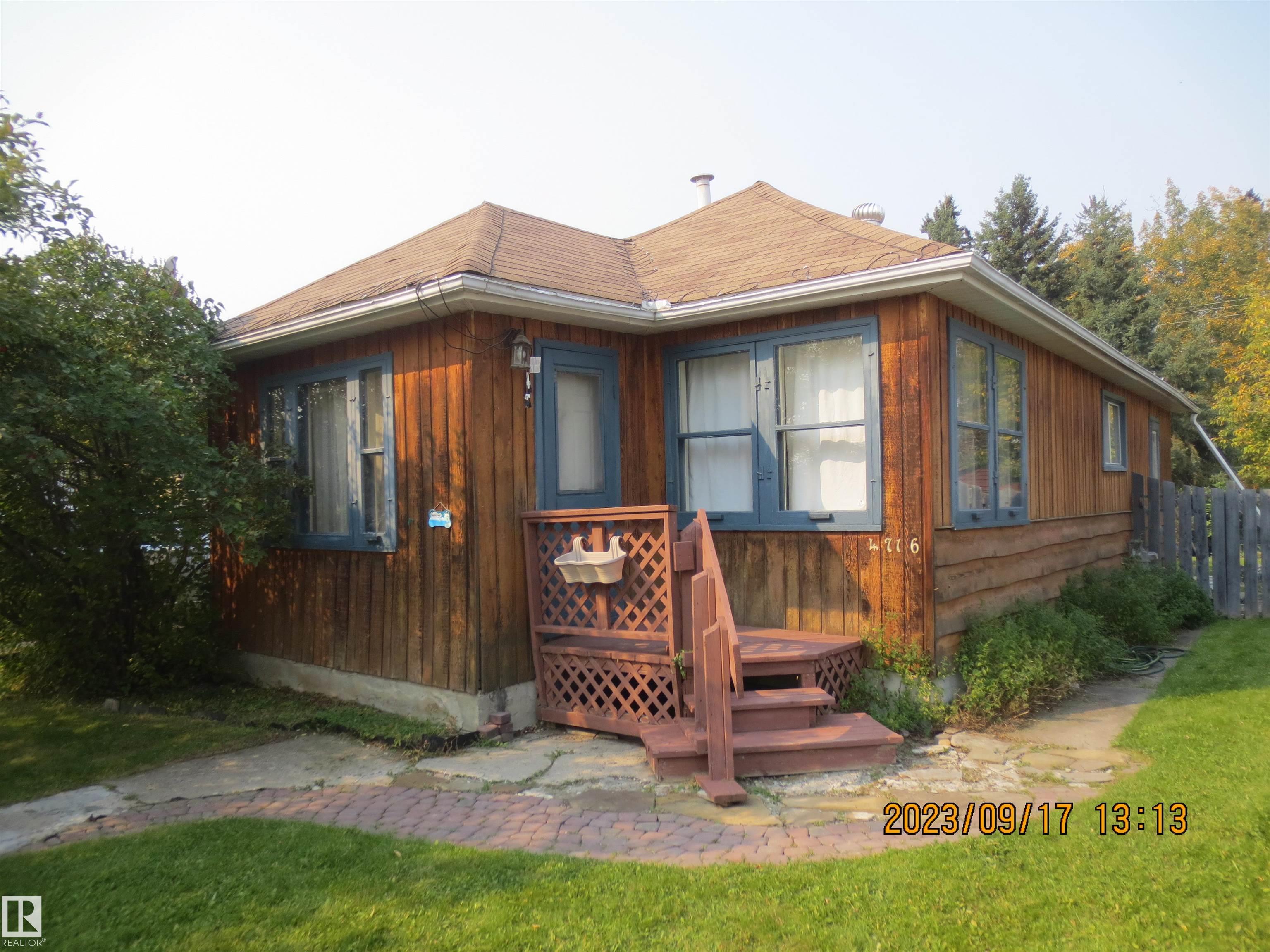 6 Av Unit 4716 Ave, Edson, AB T7E 1E1