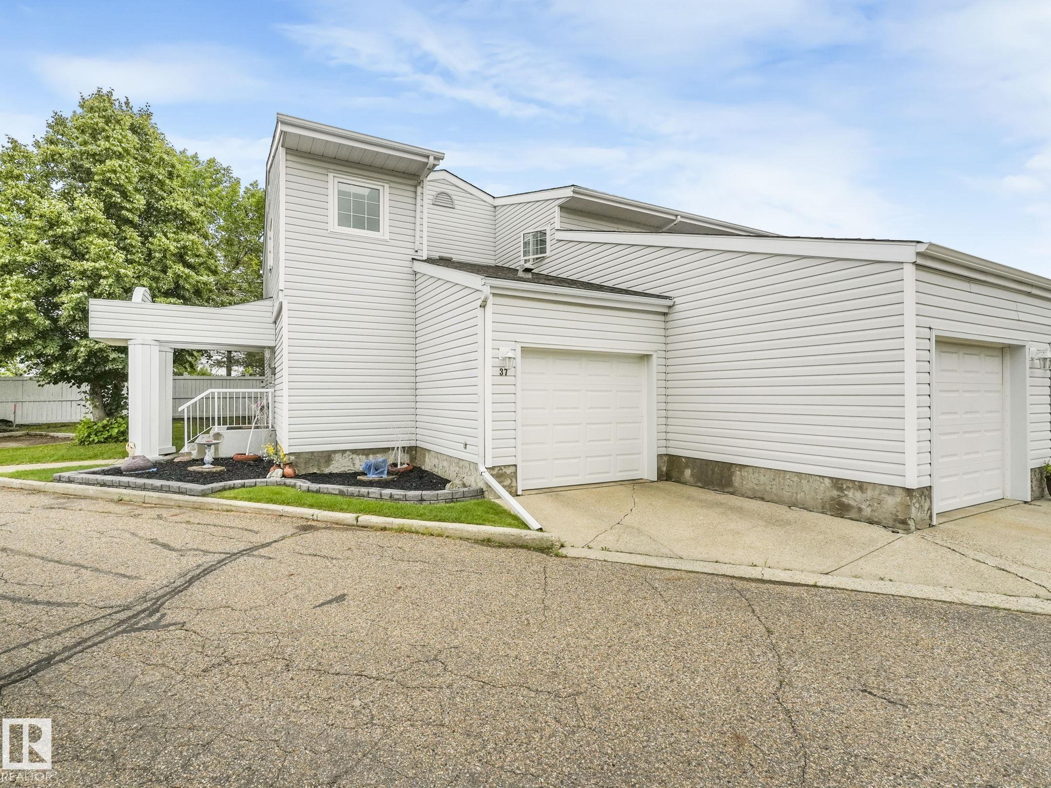 2911 36 Street Northwest #unit 37, Edmonton, AB T6L 6K4