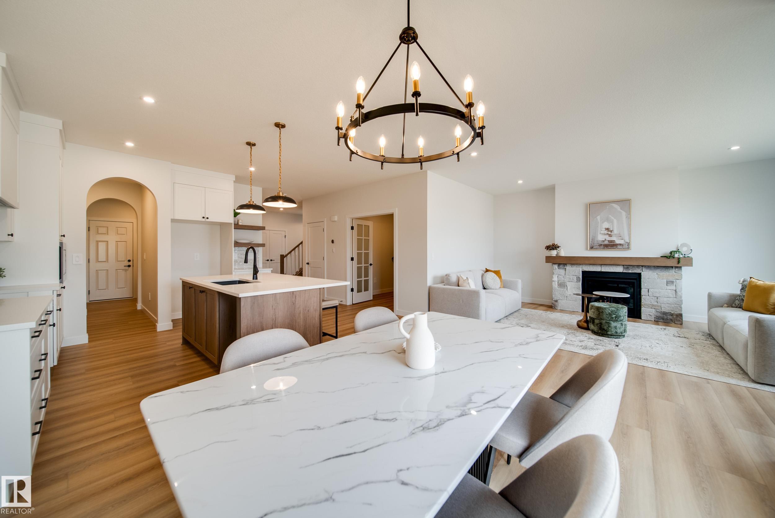 14 Cloutier Cl Close, St. Albert, AB T8T 2C9