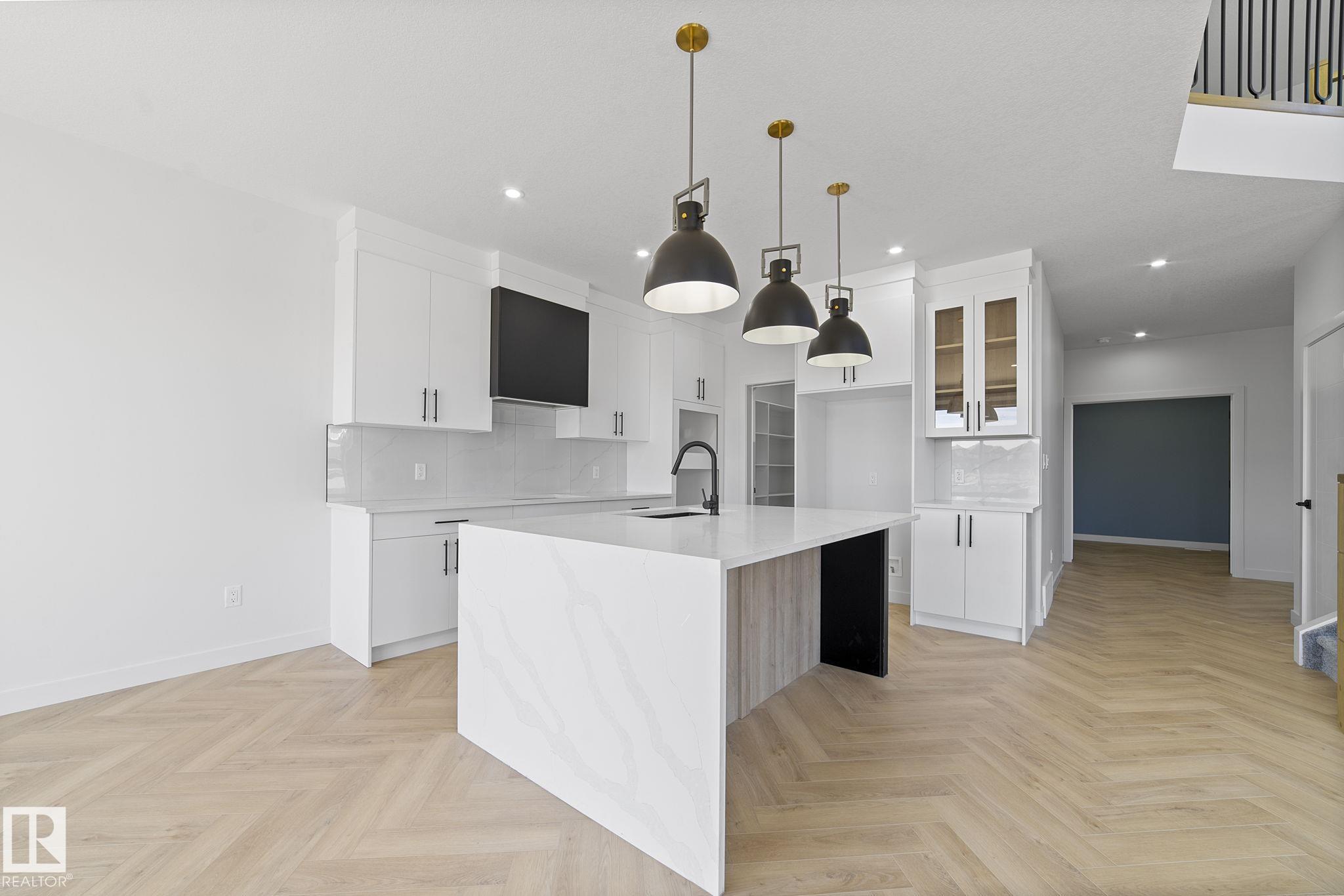 1558 Siskin Link Li NW, Edmonton, AB T5S 0V1