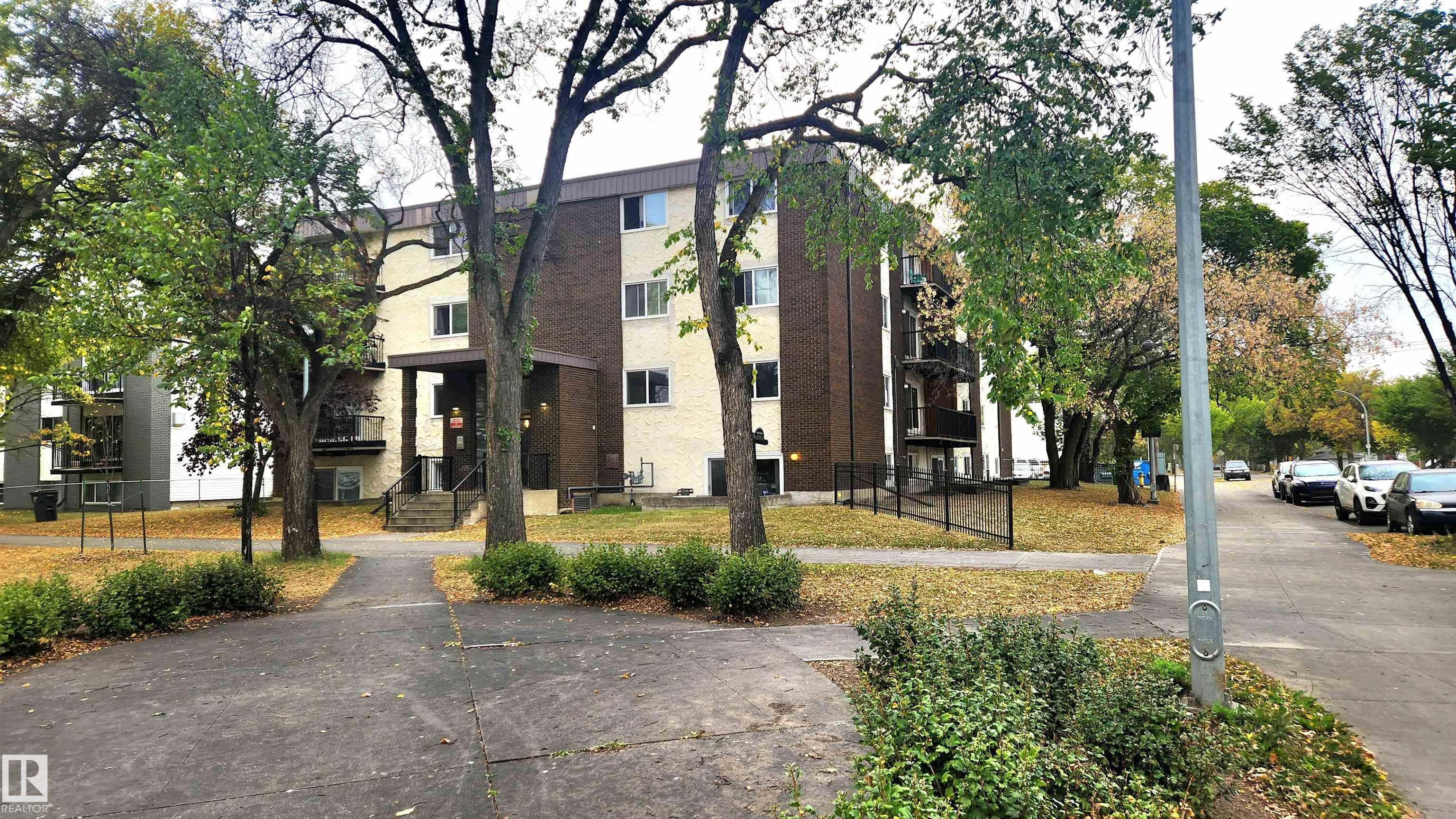 10740 105 Street Northwest #304, Edmonton, AB T5H 2X2