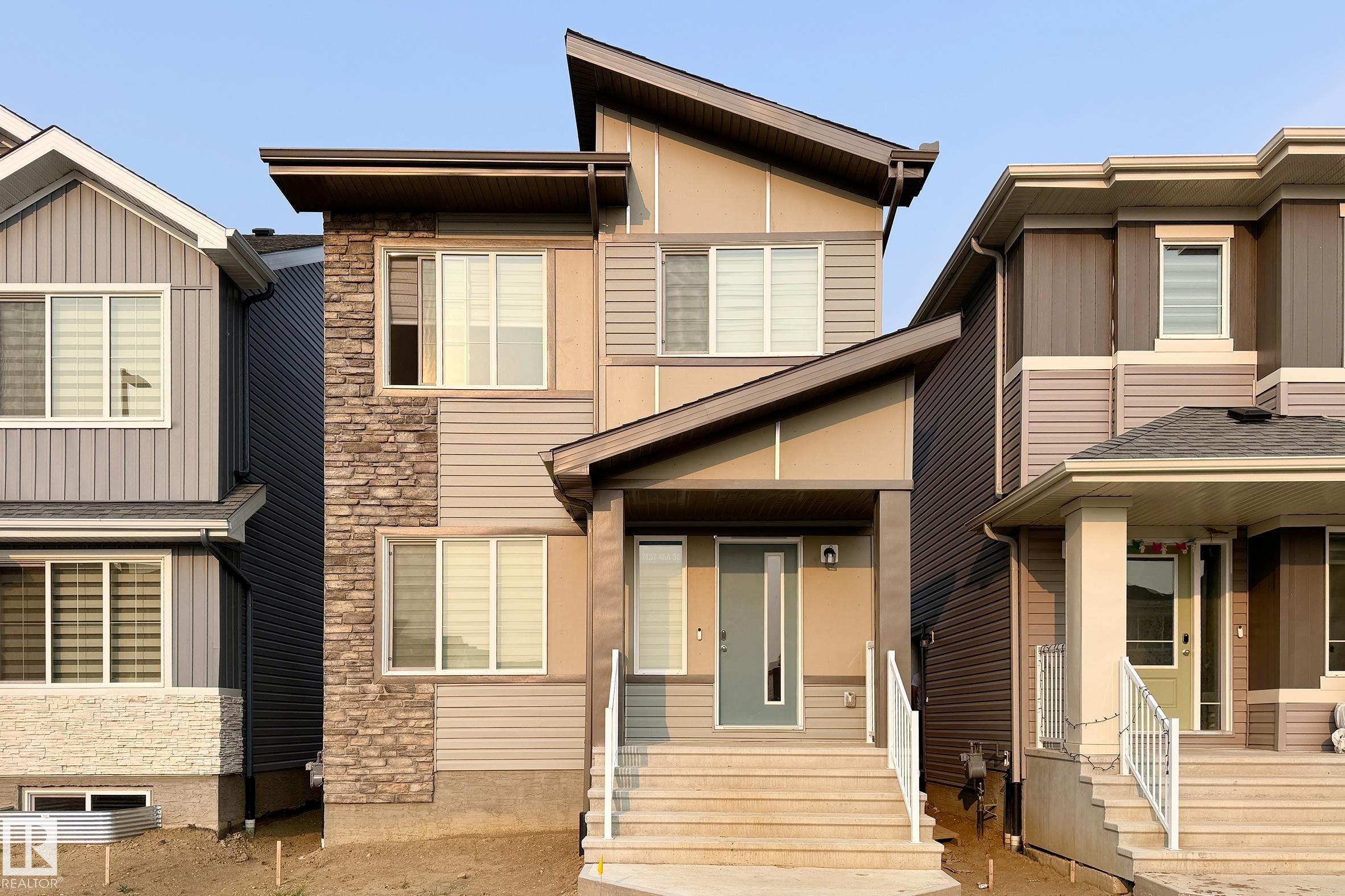 46 St Unit 7137 St #a, Beaumont, AB T4X 3B1
