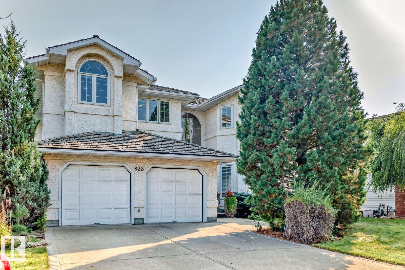633 Butterworth Wd Wynd NW, Edmonton, AB T6R 2H8