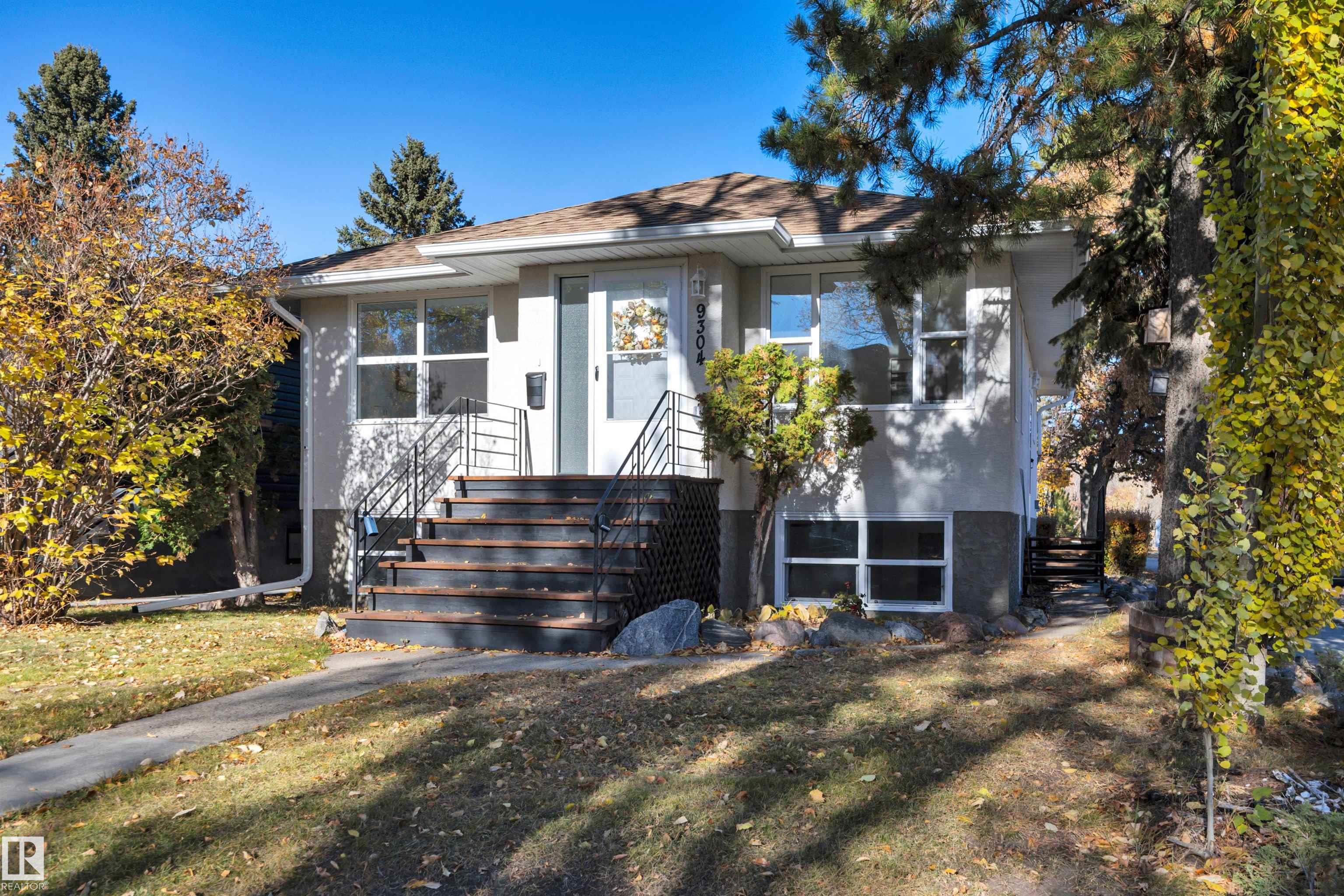 71 Av Nw Unit 9304 Ave, Edmonton, AB T6E 0K8