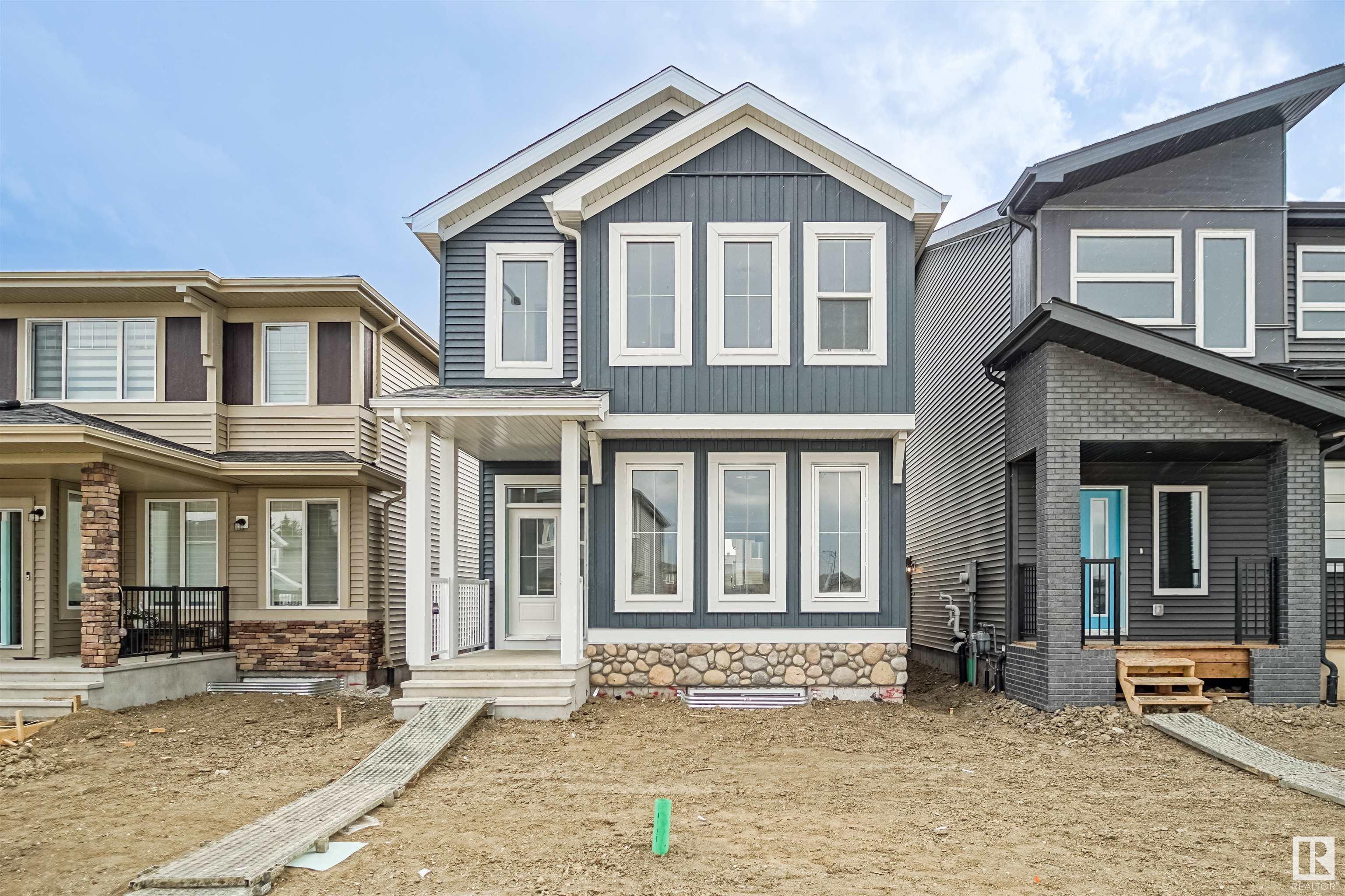 74 St Nw Unit 18136 St, Edmonton, AB T5Z 0T4