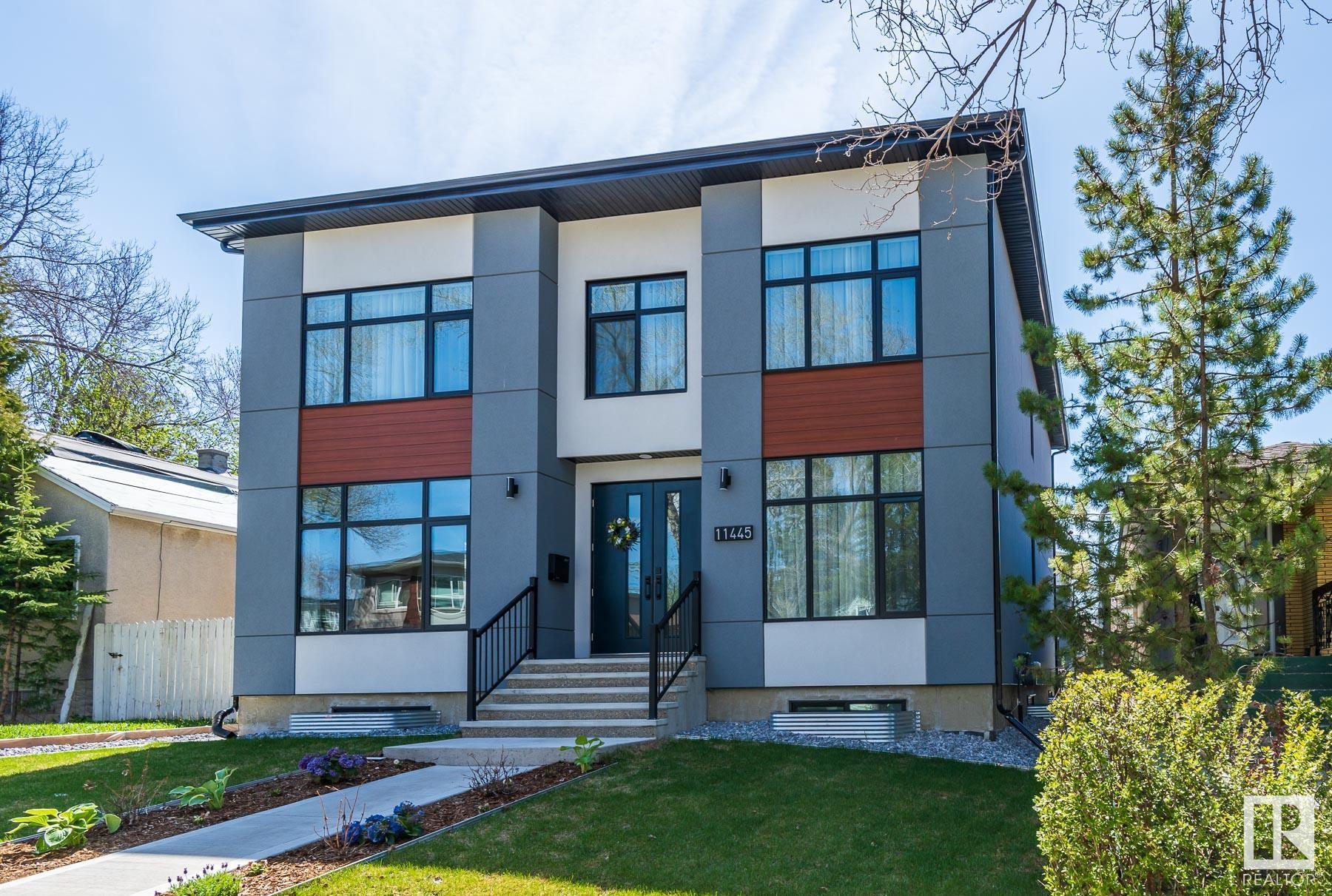 79 Av Nw Unit 11445 Ave, Edmonton, AB T6G 0P5