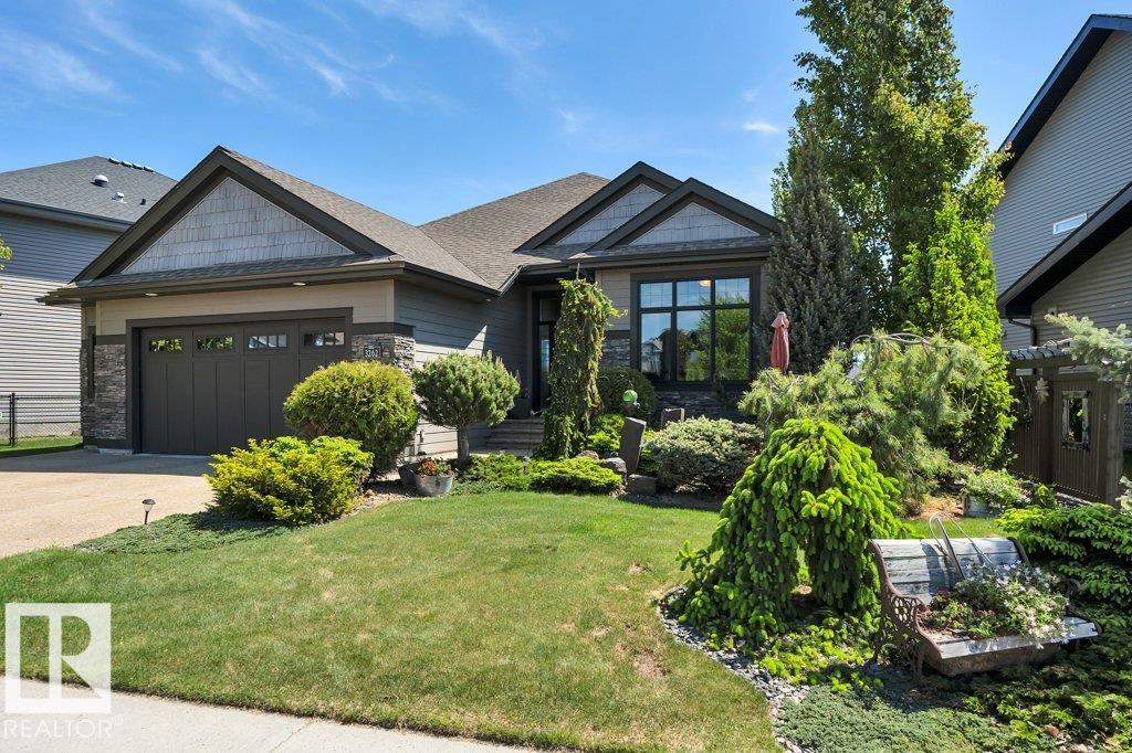 3262 Whitelaw Dr NW, Edmonton, AB T6W 0P7