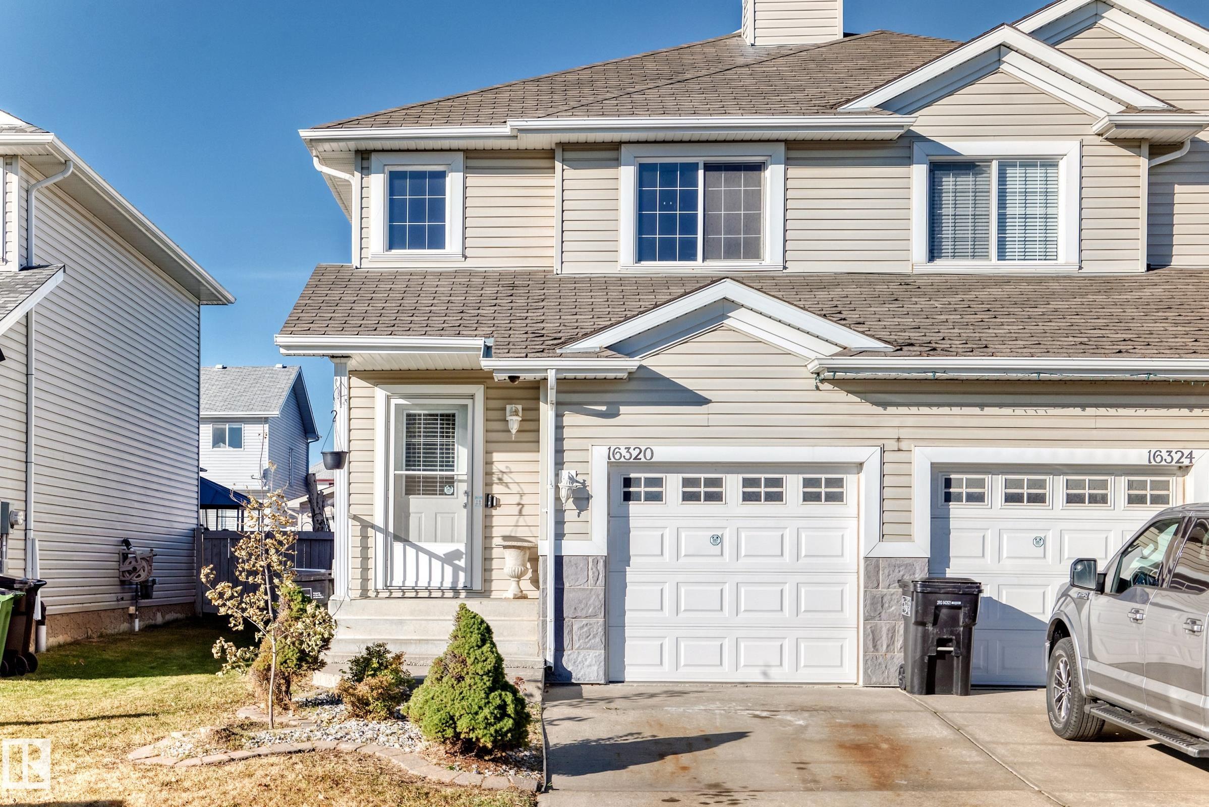 56 St Nw Unit 16320 St, Edmonton, AB T5Y 3L3
