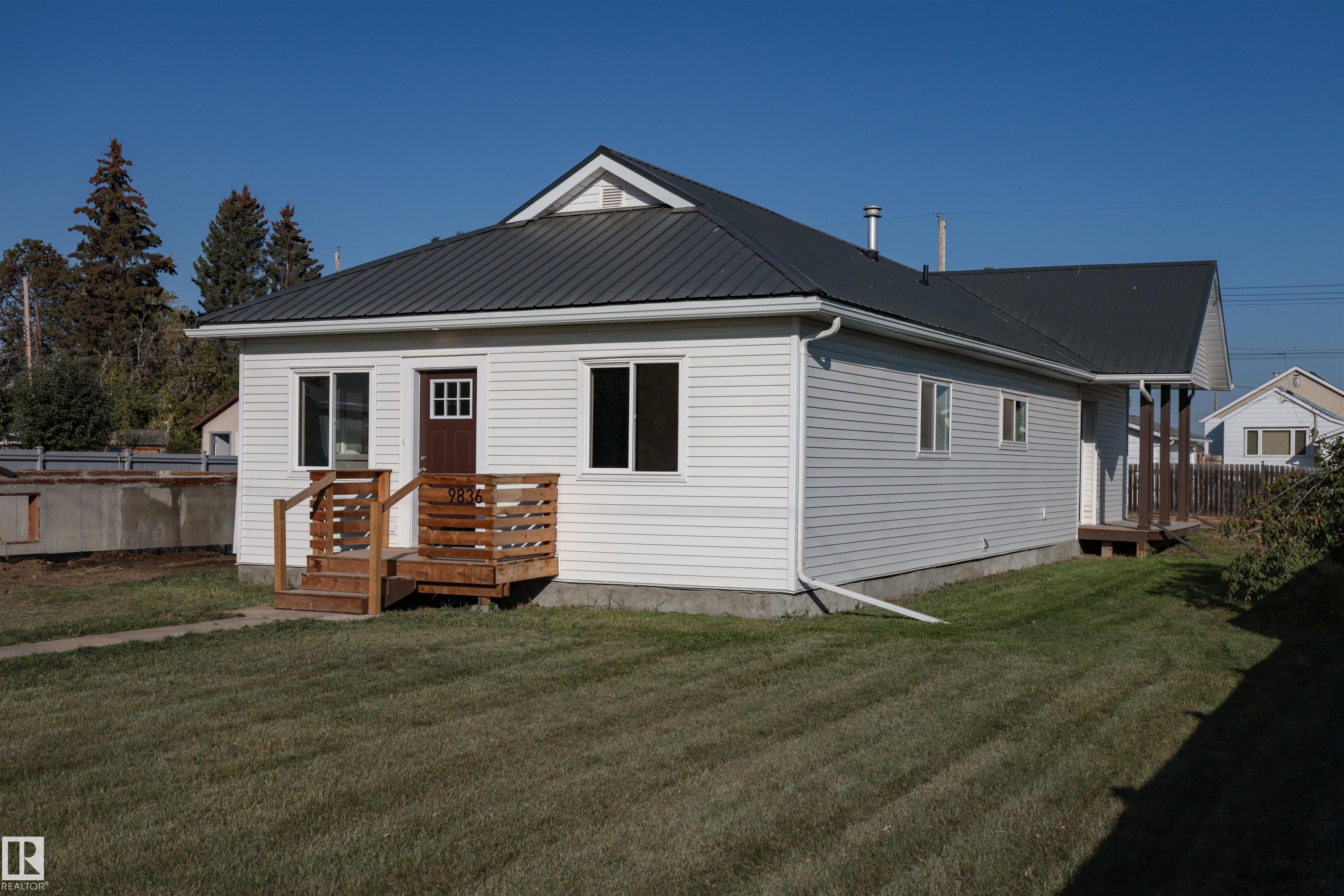 109 St Unit 9836 St, Westlock, AB T7P 1P3